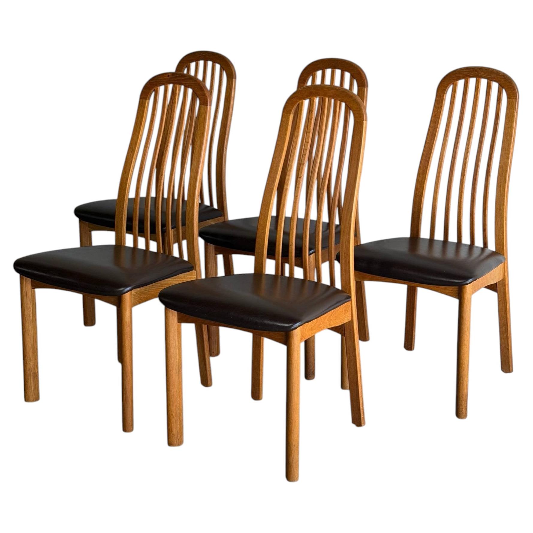 Solid Oak High-Back Dining Chairs Set of 5 with Brown Upholstery Vintage 1980s For Sale