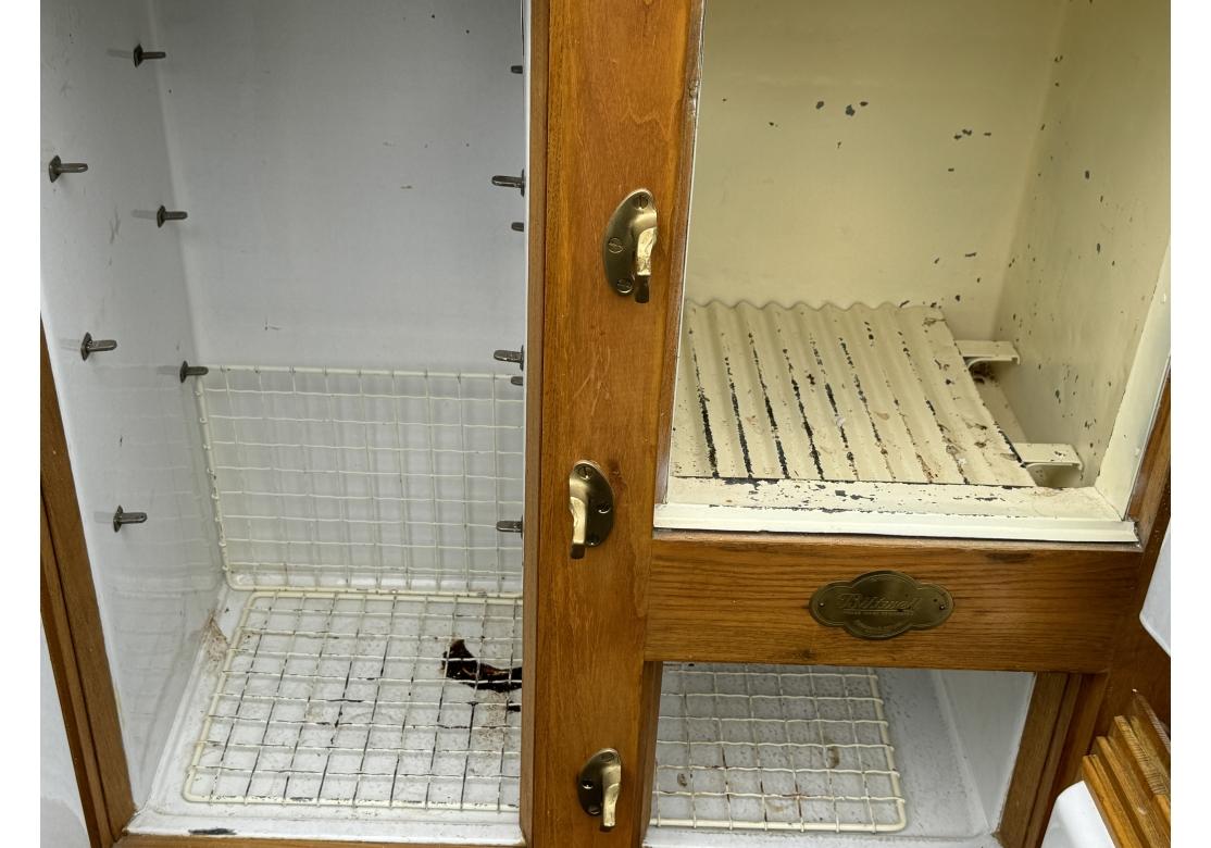 Solid Oak Icebox Made By Biltwell For Abraham & Strauss In Fair Condition For Sale In Bridgeport, CT