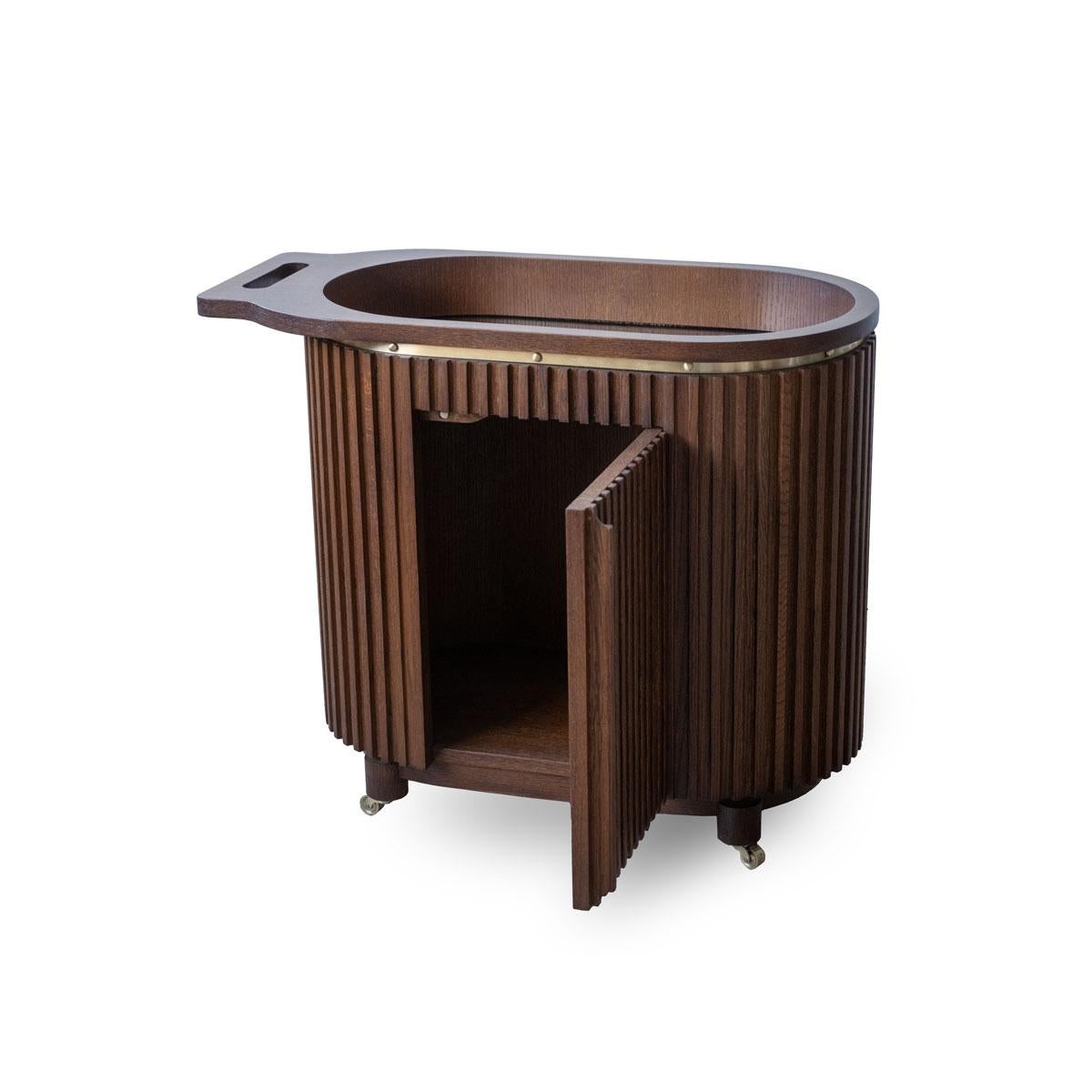 Solid Oak Liquor / Oval Bar Cabinet – DOCIA CELLAR In New Condition For Sale In İzmir, İzmir