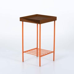 Tavolino medio in Oak massiccio / Portapiante - Serie EDGE, con gambe in metallo colorato