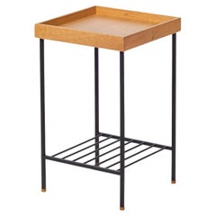 Tavolino medio in Oak massiccio / Portapiante - Serie EDGE, con gambe in metallo