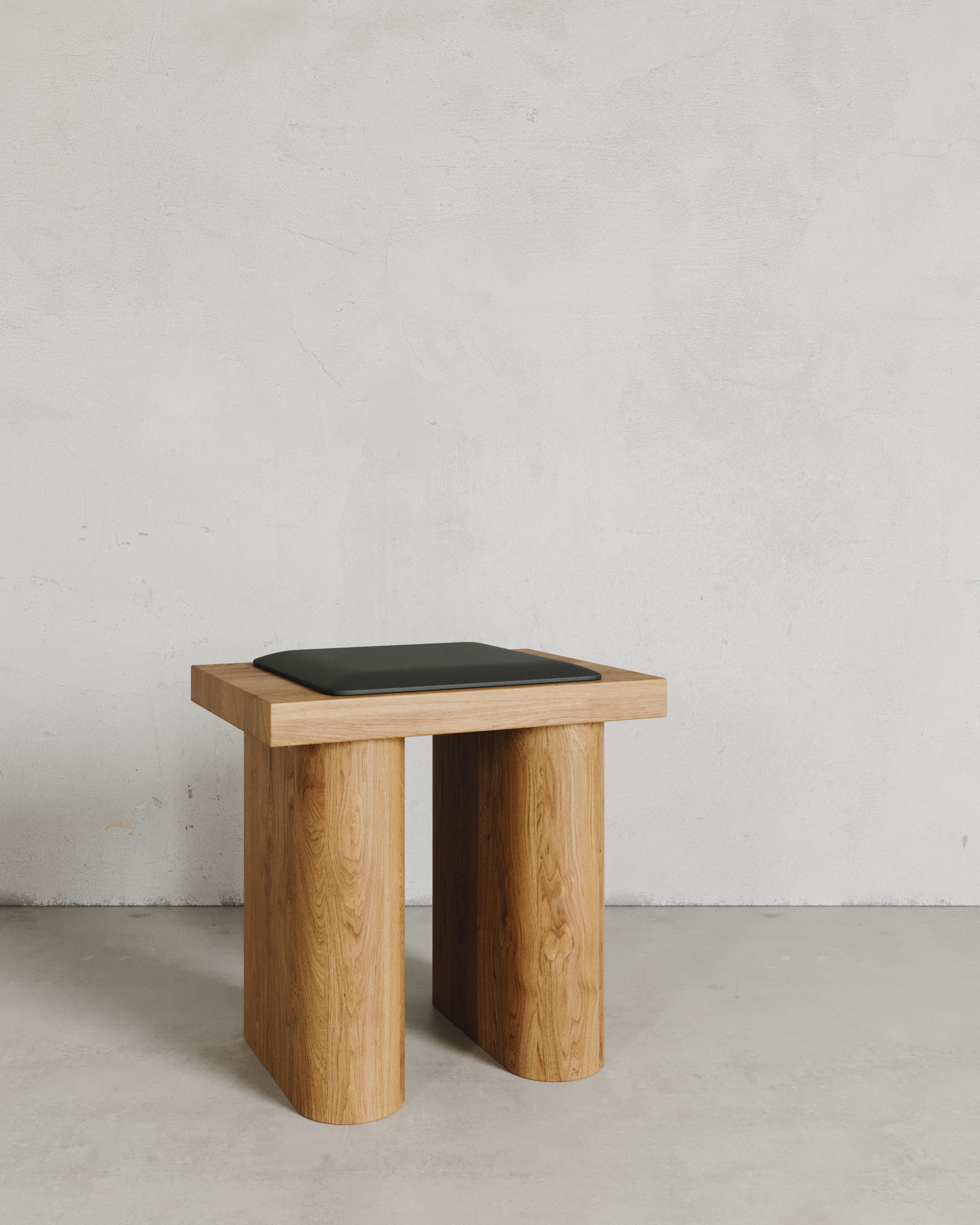 Hand-Carved Solid oak minimalist stool round legs by HOLDHOLD For Sale