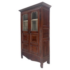Chêne massif lambrissé arrière 2 portes étagères réglables Antique Cupboard Blanket Chest
