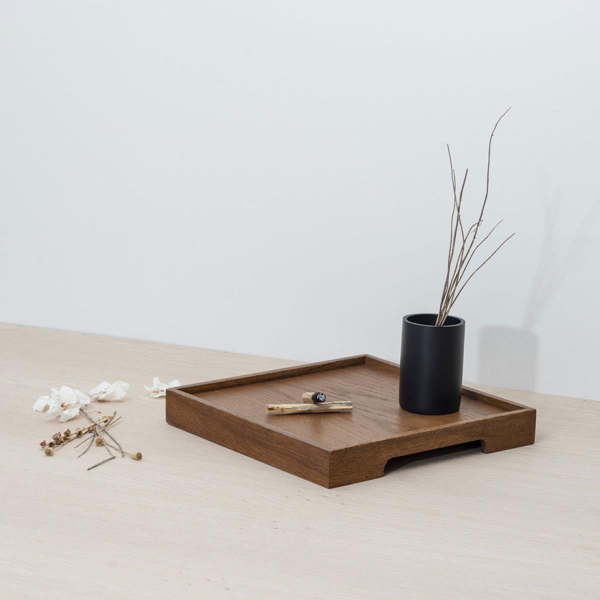 Serviertablett aus Eiche massiv - EDGE (Moderne) im Angebot