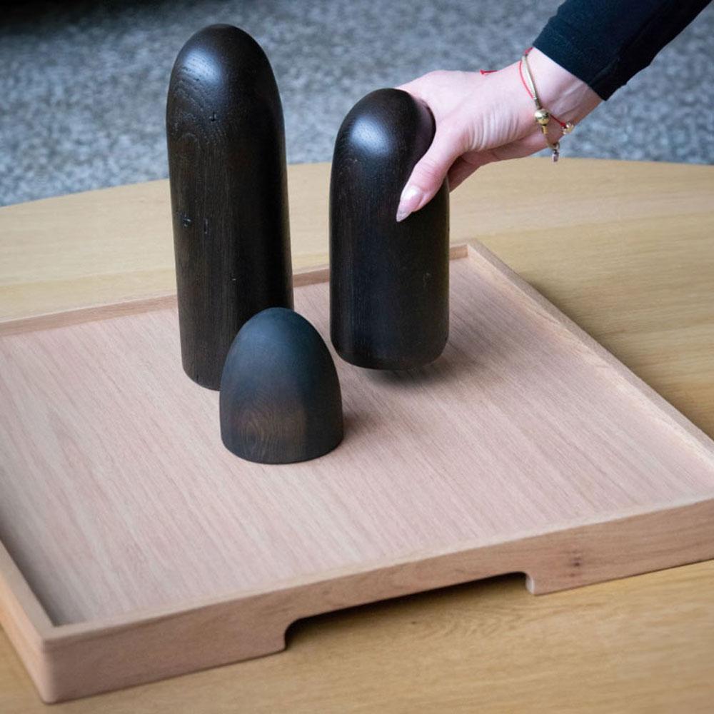 Serviertablett aus massiver Eiche - Serie EDGE, quadratisch im Angebot 2