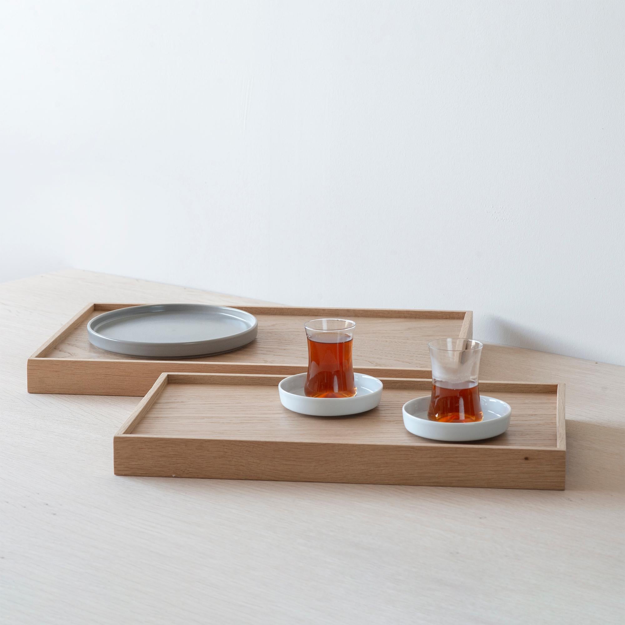 Solid Oak Serving Tray Set – EDGE In New Condition For Sale In Orlando, FL