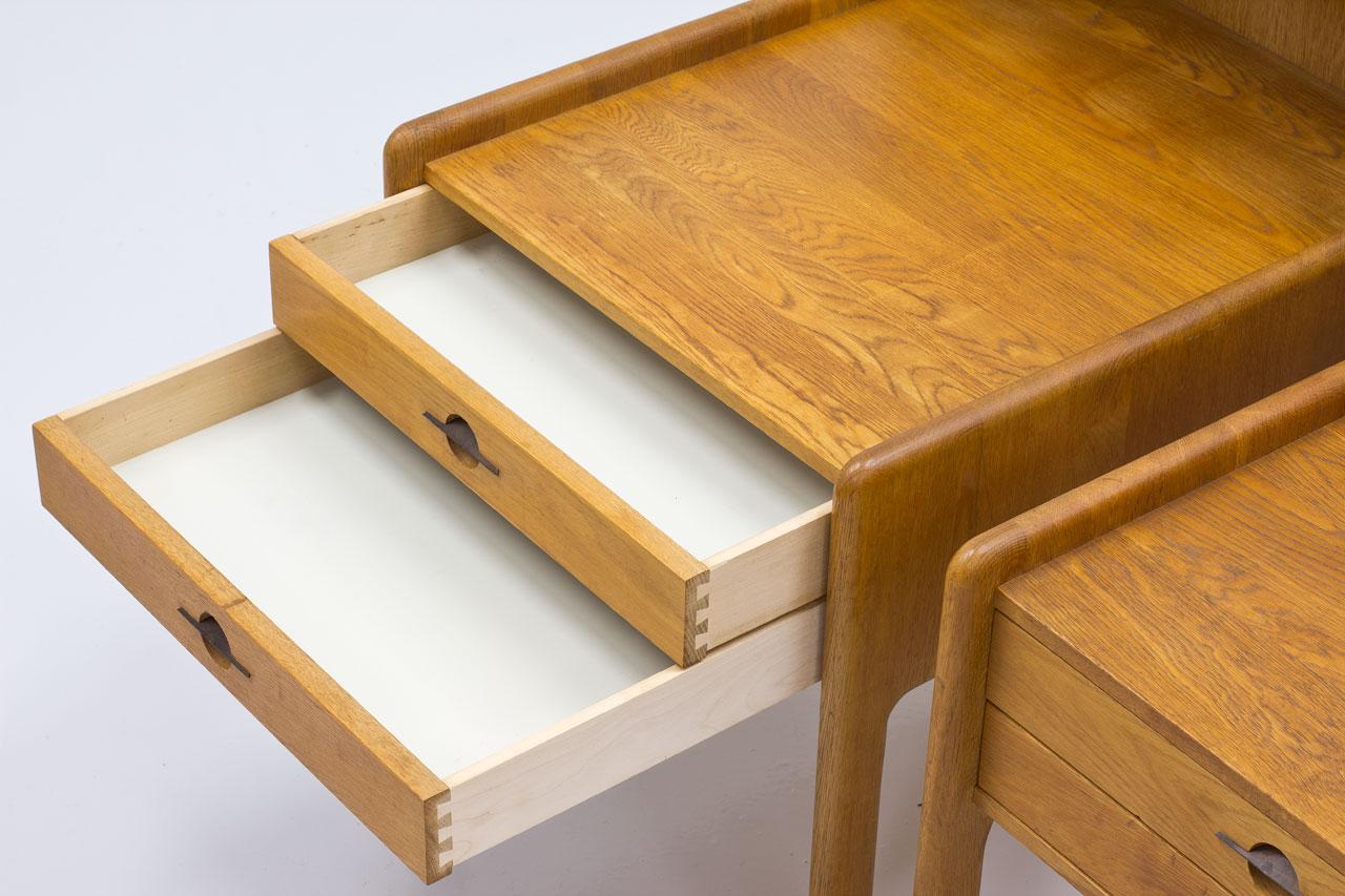 Solid Oak Side/ Bedside Tables, Sweden, 1960s 6