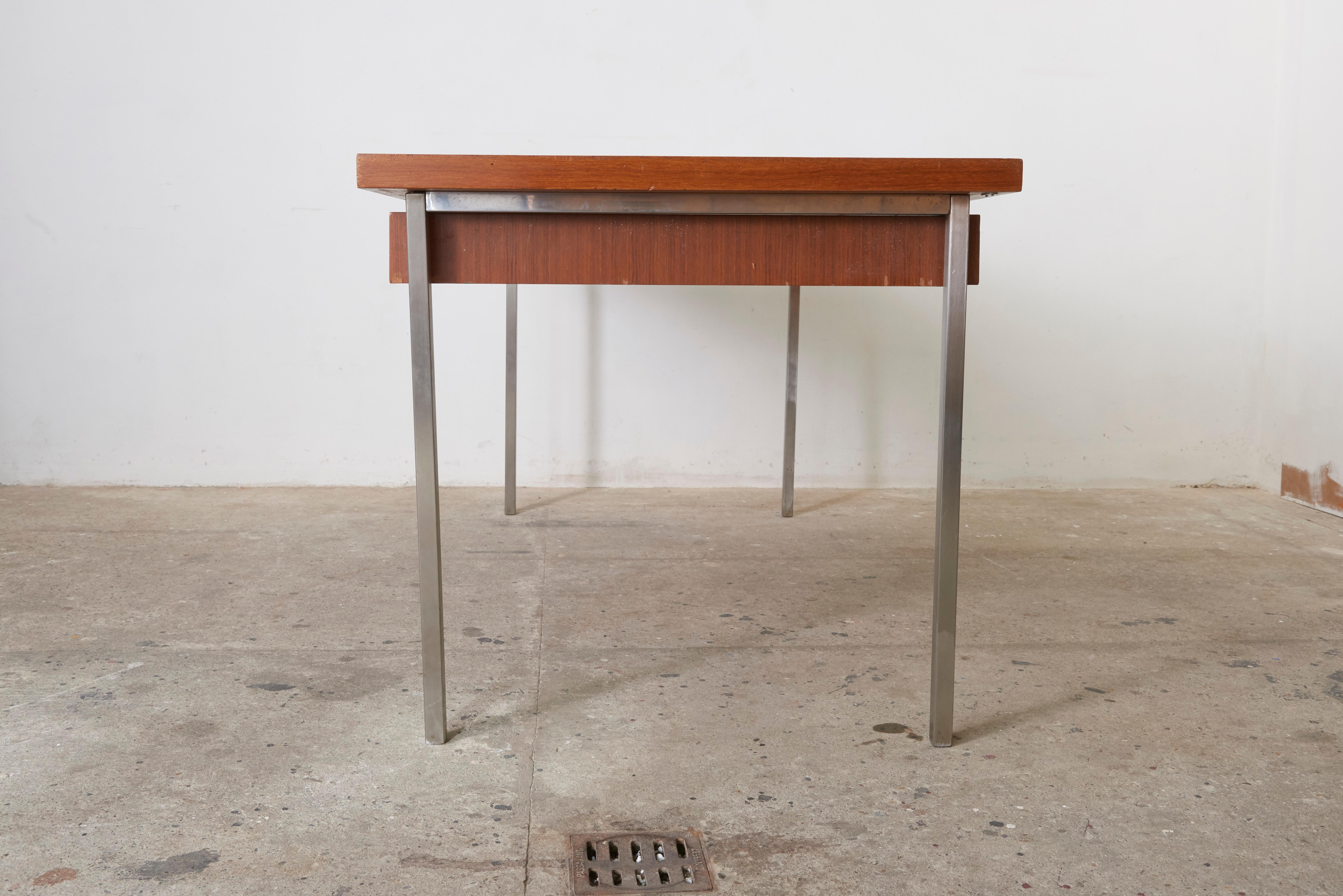 Solid Oak Slats Top Desk Designed by the Coene, Belgium, 1958 For Sale 1