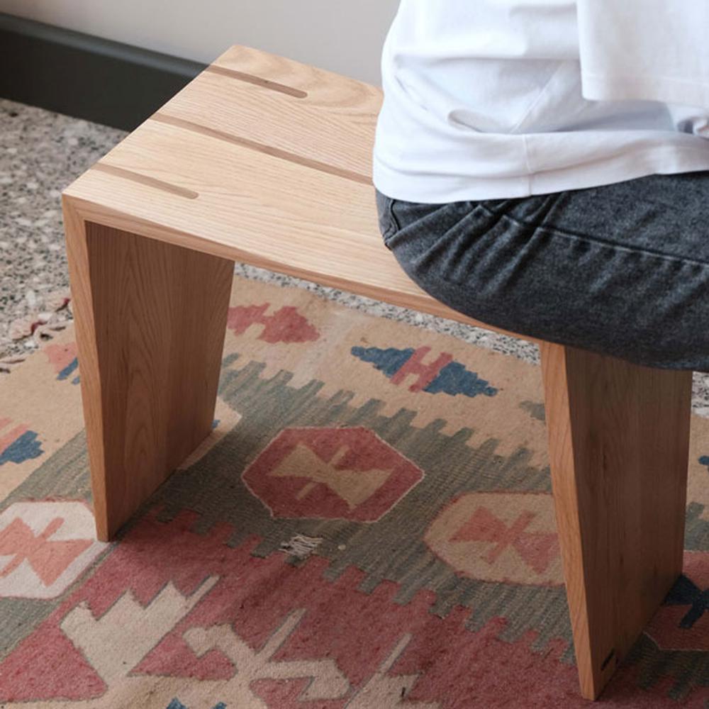 Solid Oak Stool Set – BRIDGE Series For Sale 4