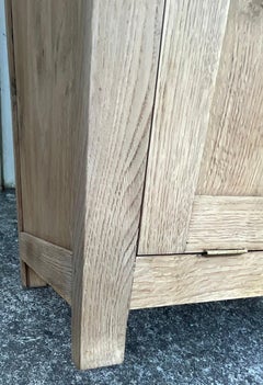 Mueble de almacenamiento de roble macizo - Estilo rústico contemporáneo