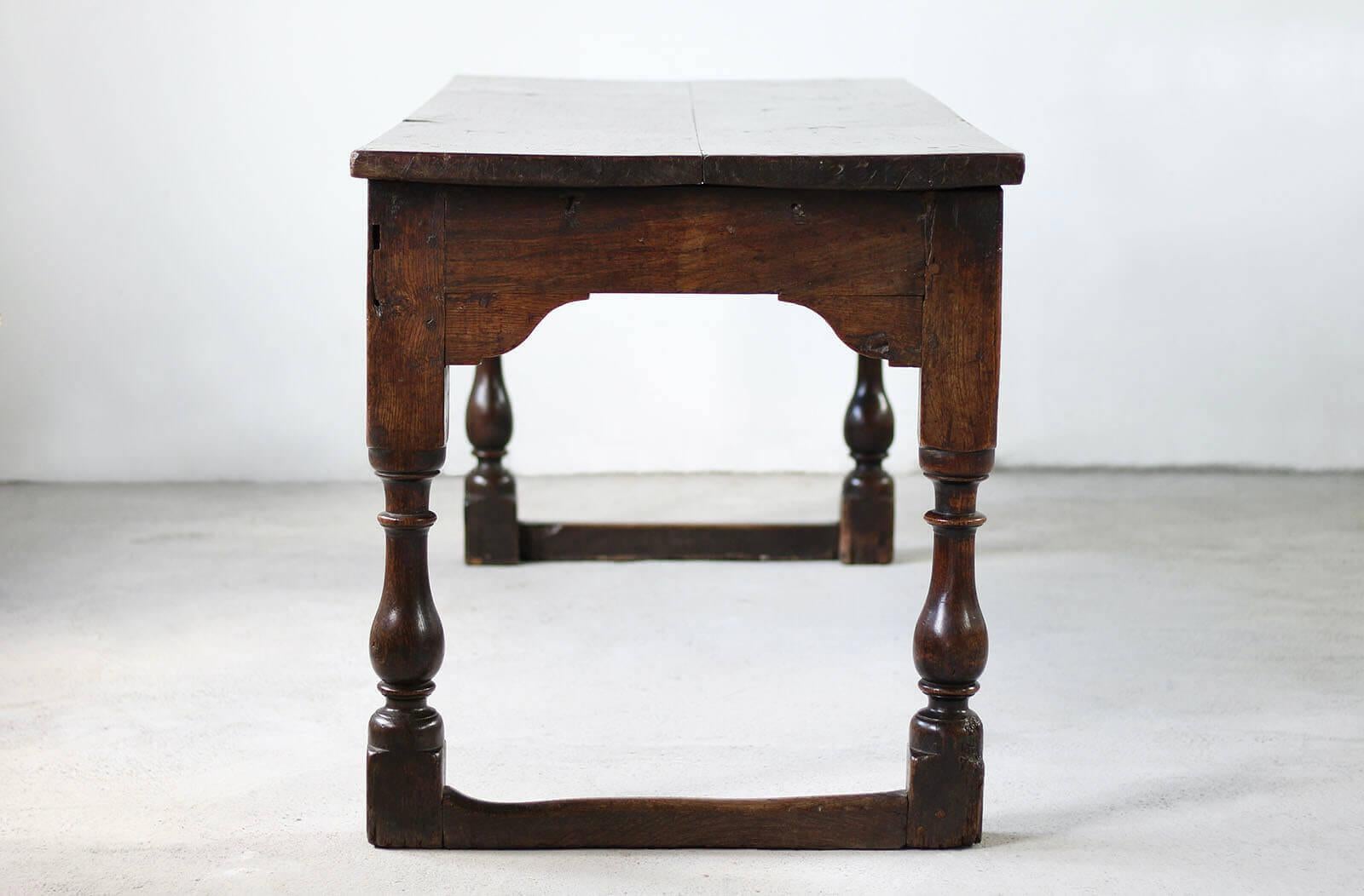 Chêne Table en chêne massif, circa 19e siècle, style rustique, table de préparation ou table à manger en vente
