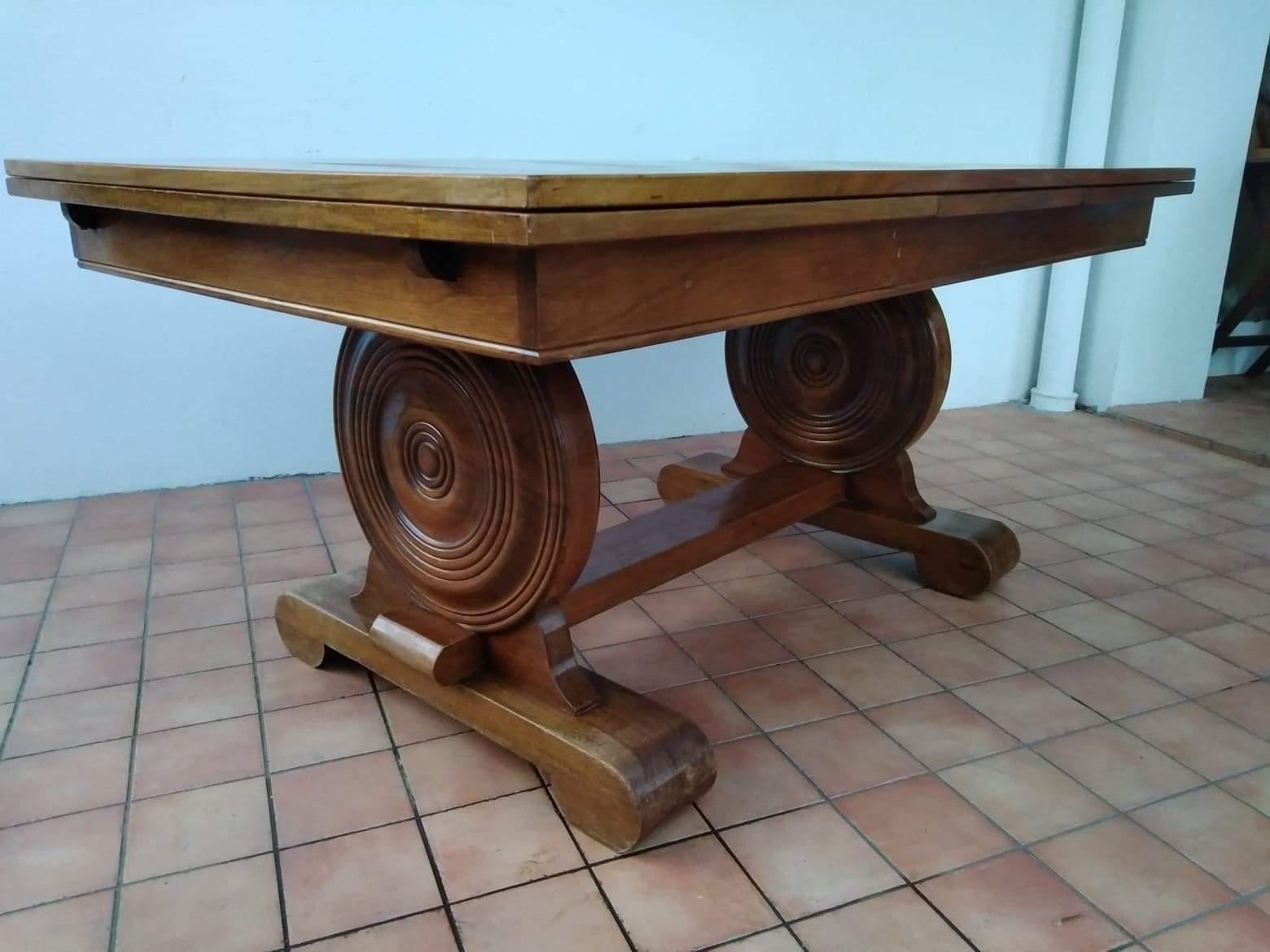 20th Century Solid oak table in the manner of Victor Courtray For Sale