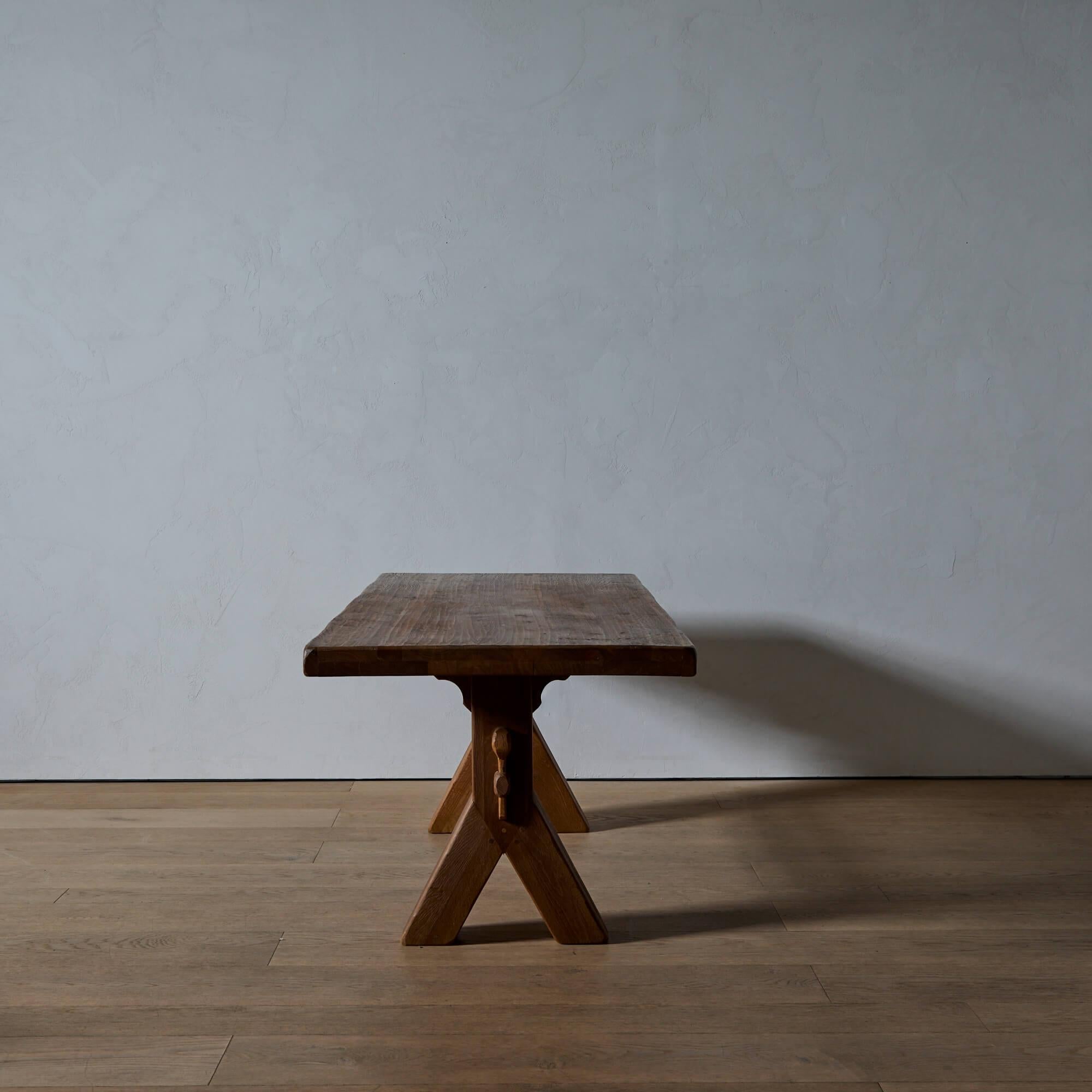 Solid Oak Trestle Table by De Puydt In Good Condition For Sale In Long Island City, NY