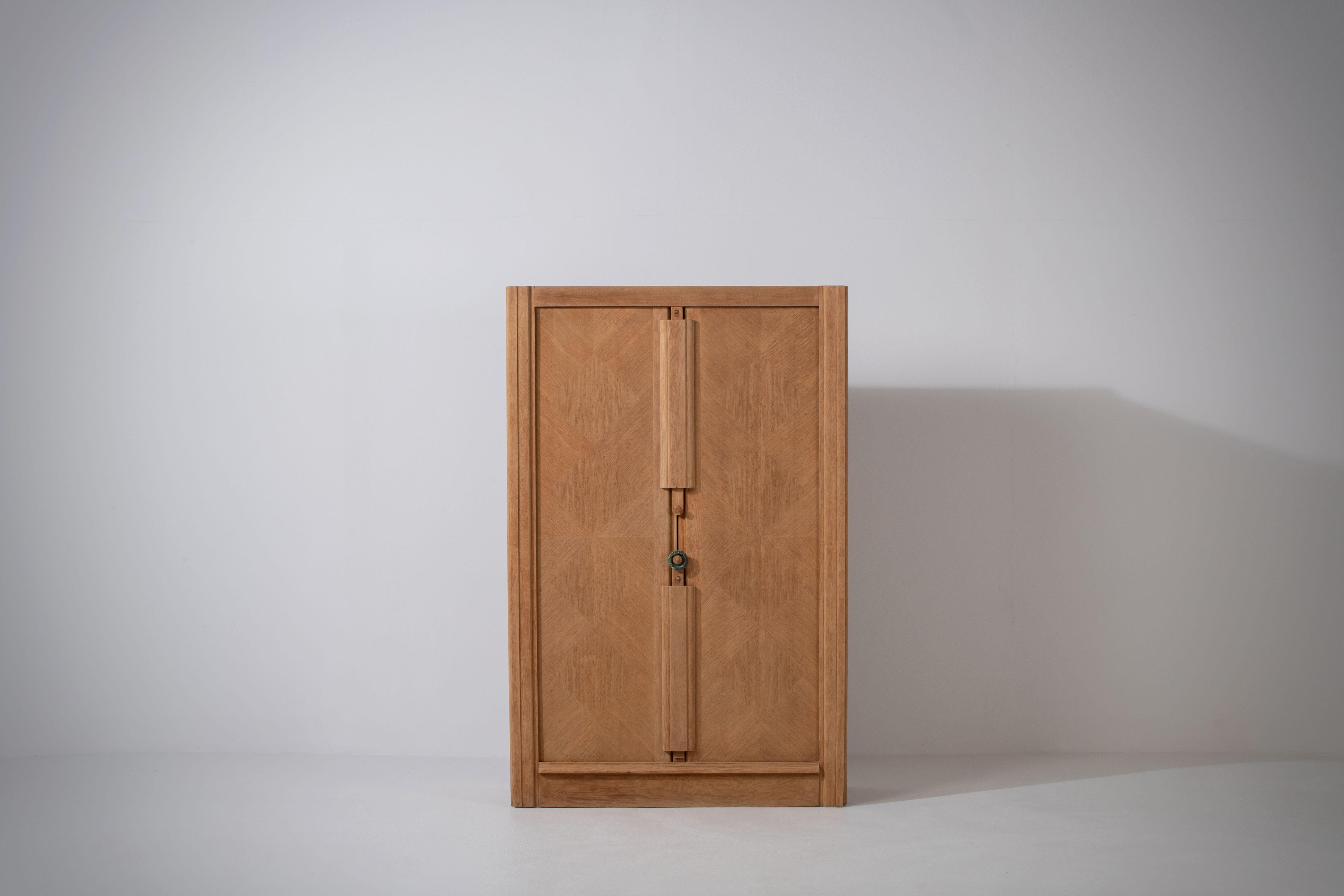 Presenting an elegant and rare wardrobe crafted by the renowned French designers Guillerme and Chambron. This iconic piece showcases their signature style and meticulous craftsmanship, making it a highly sought-after addition to any interior.

The
