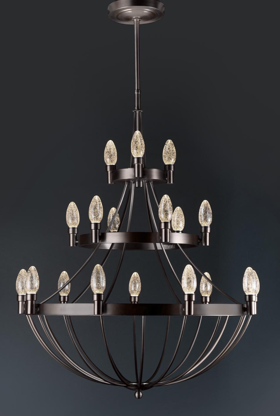 Il lampadario per esterni Lyceum in ottone massiccio oliato di Elisterno - porta un nuovo livello di lusso negli spazi esterni.  Elisterno Outdoors è specializzata in illuminazione per esterni con am designs e costruzioni ispirati a stili classici