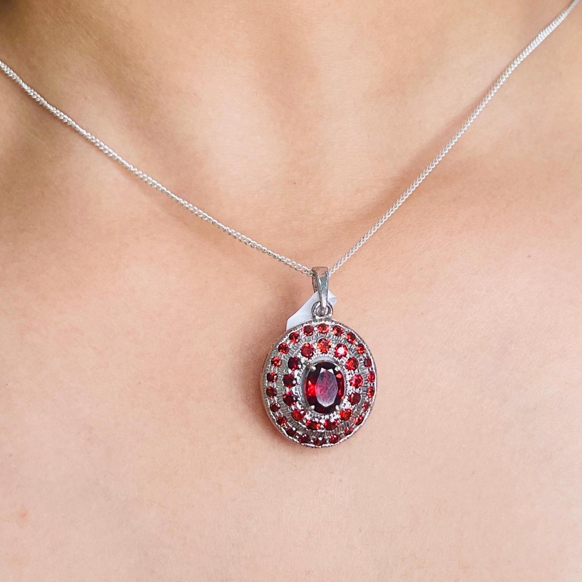 Women's Solid Oval Cut Handmade Garnet Pave Set Silver Pendant Necklace for Mom For Sale