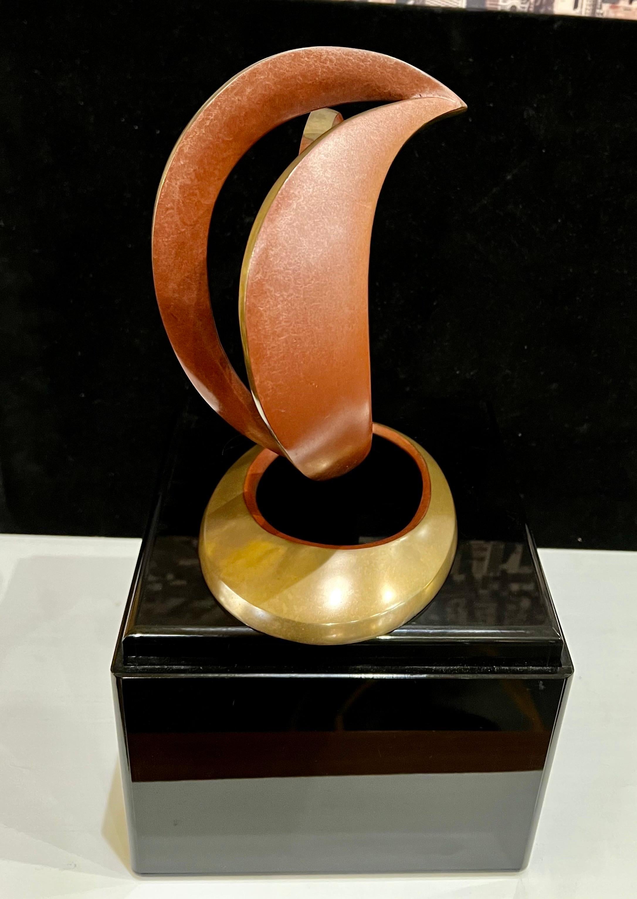 Solid Patinated Bronze Abstract Sculpture by Bob Bennett Signed- Numbered 93/150 In Excellent Condition For Sale In San Diego, CA