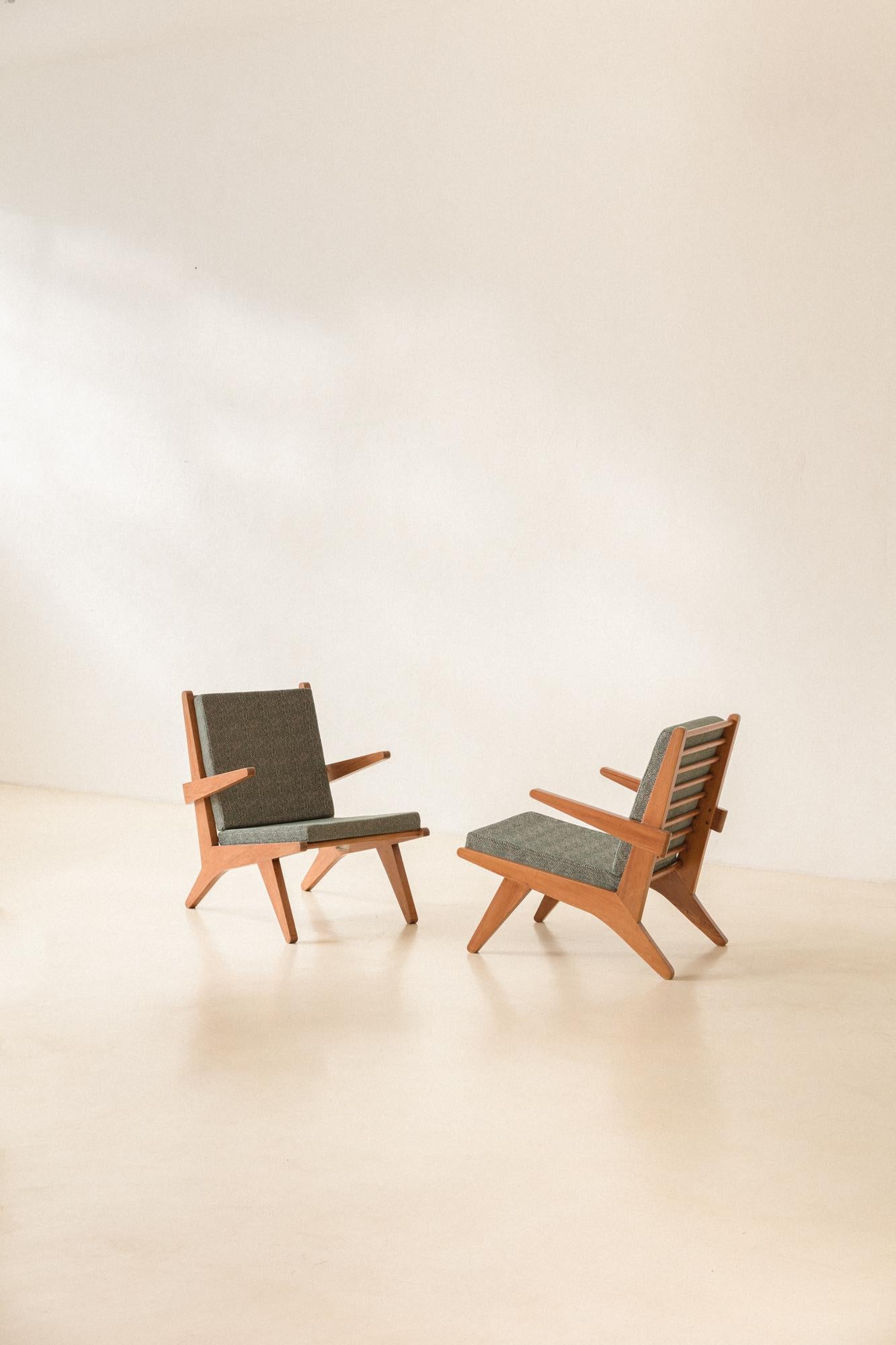 Solid Pau Marfim Armchair, 1950s, Brazilian Mid-century Modern For Sale 2