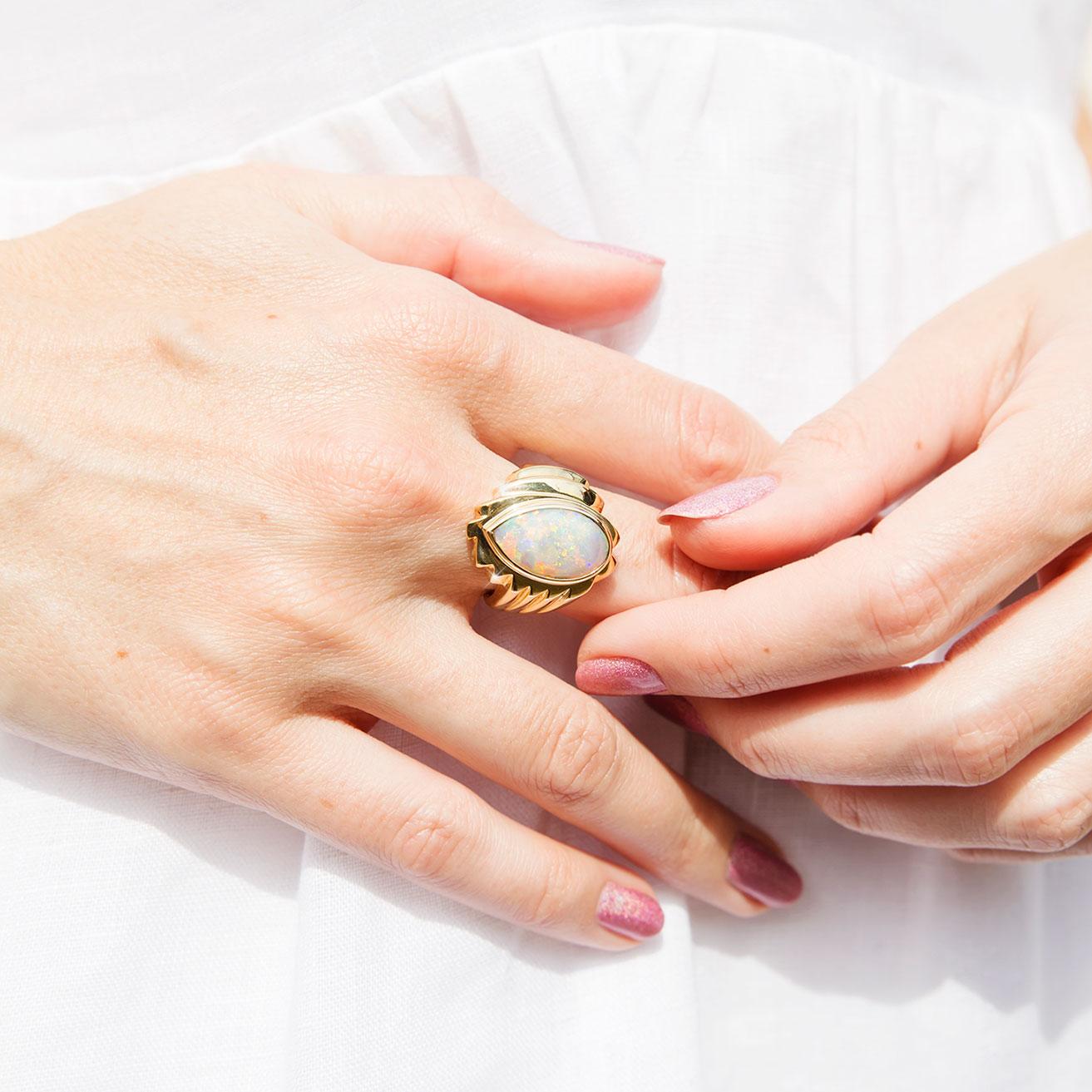 Cabochon Solid Pear Shape Opal 9 Carat Yellow Gold Vintage Signet Ring