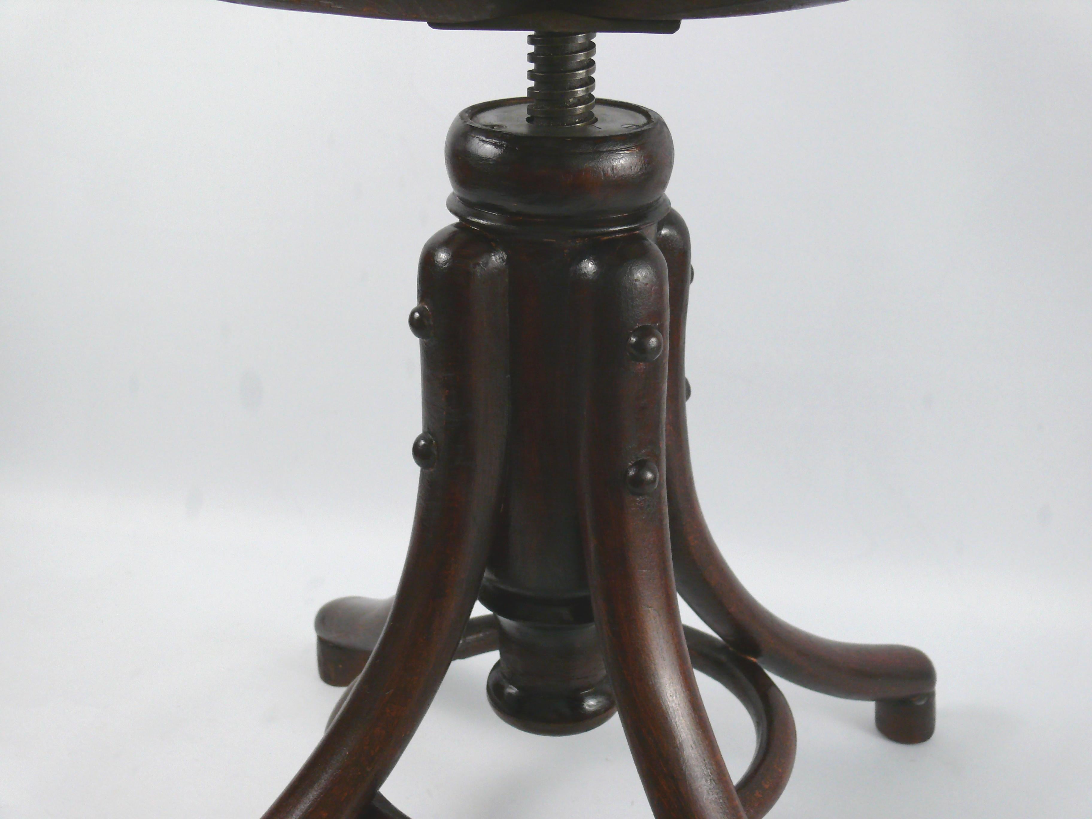 Solid Piano Stool, Early 20th Century In Good Condition In Schwerin, MV