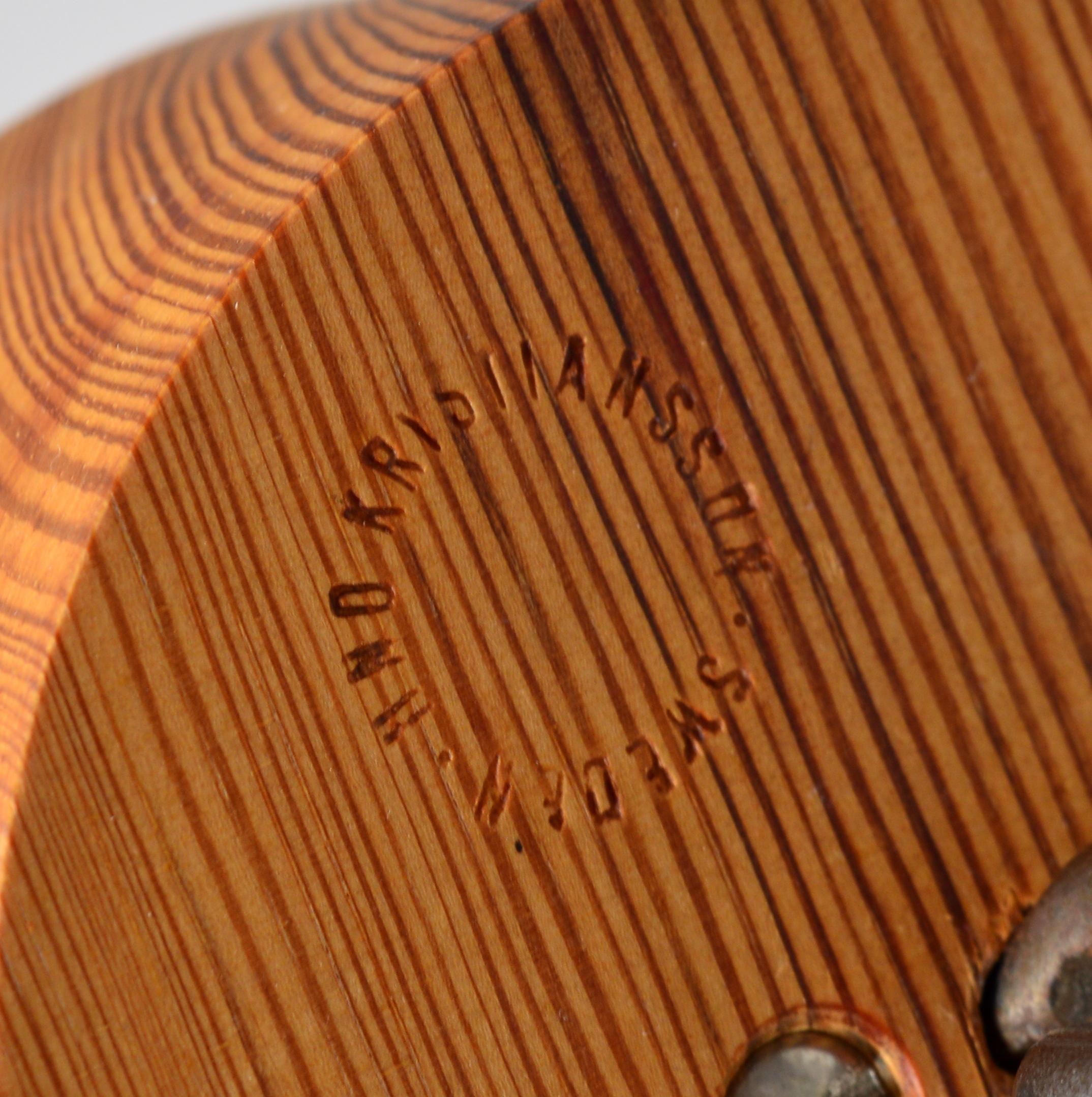 Lampadario in pino massiccio di Luxus Sweden con tre bracci, anni '60 in vendita 1