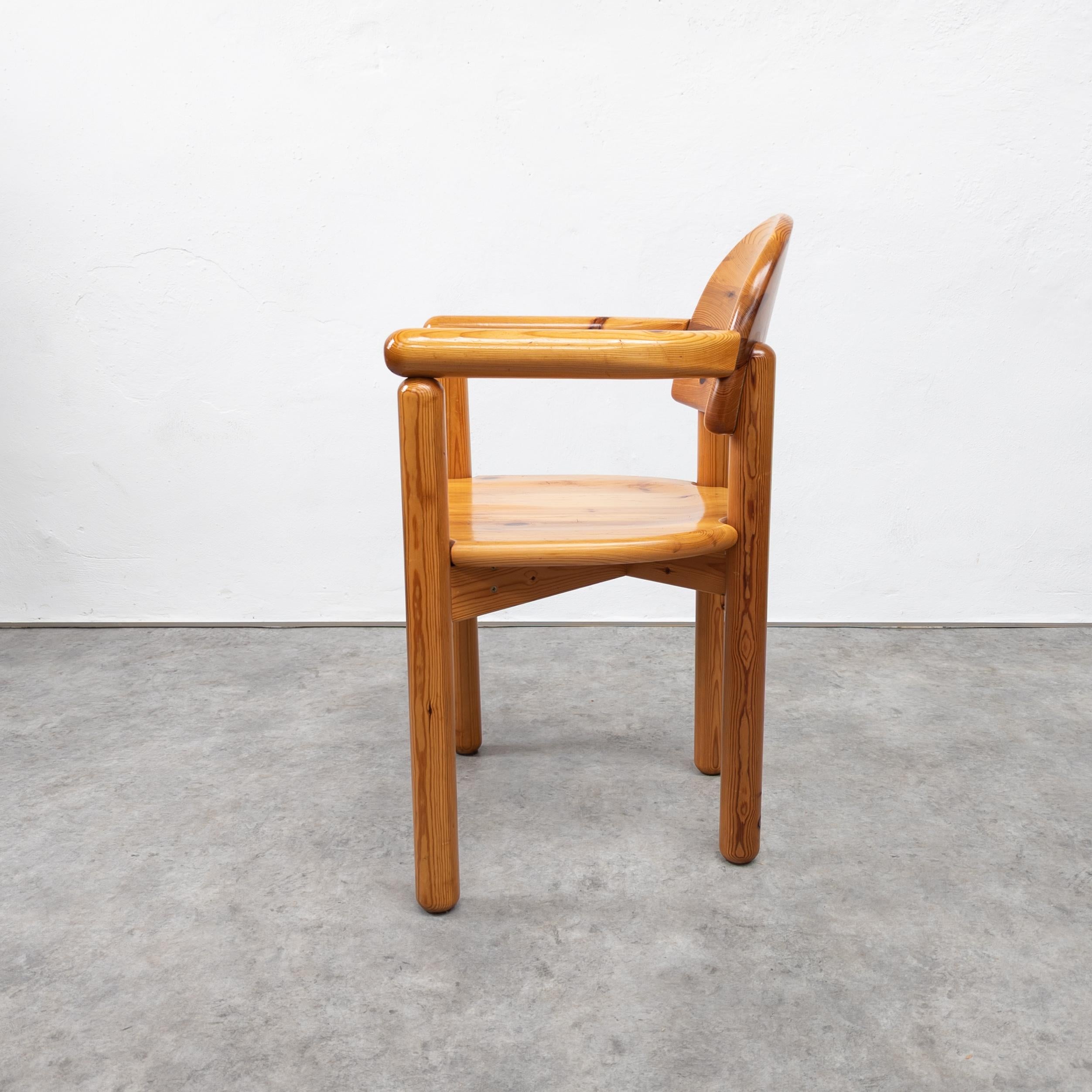 Solid pine Danish armchair by Rainer Daumiller for Hirtshals Sawmill  In Good Condition For Sale In PRAHA 5, CZ