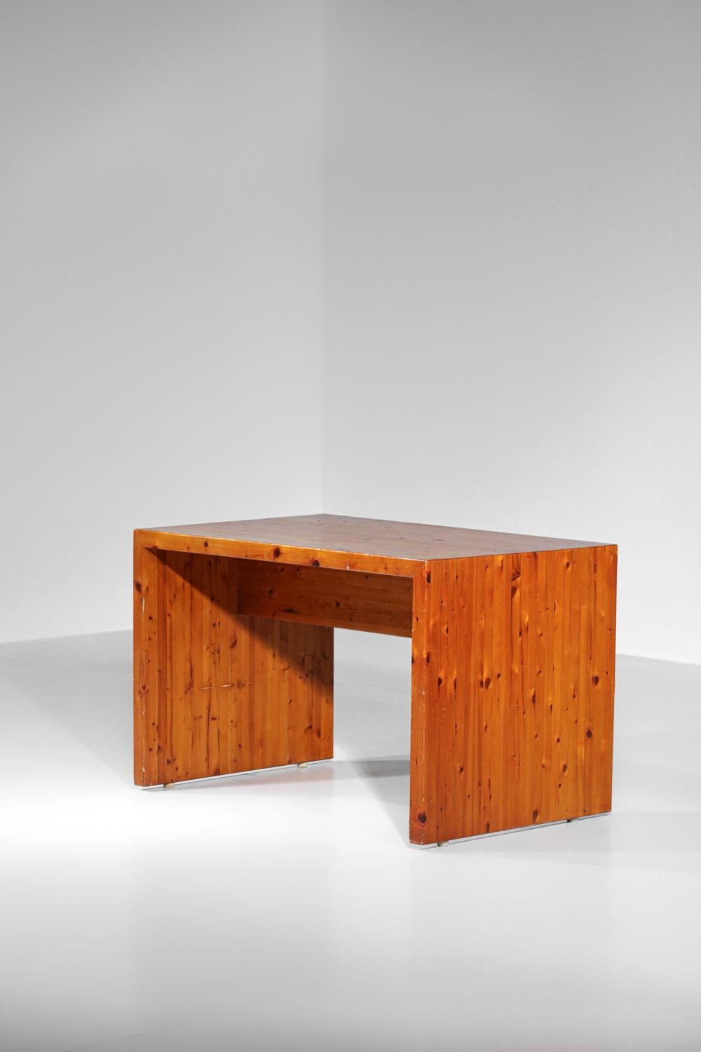 French Solid pine desk from the 60's Charlotte Perriand style - G314 For Sale