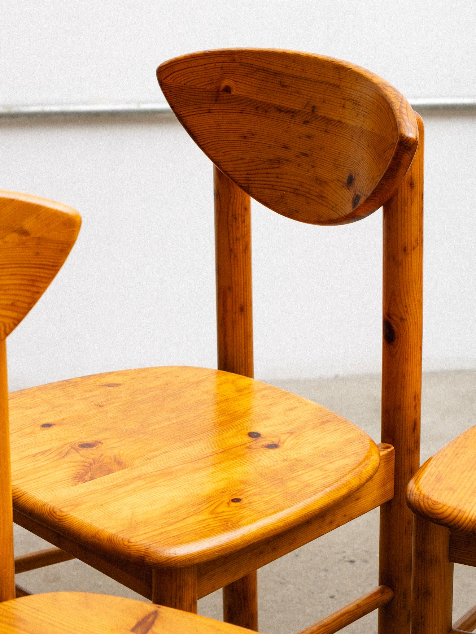 Paire de chaises de salle à manger en pin massif attribuées à Rainer Daumiller en vente 1