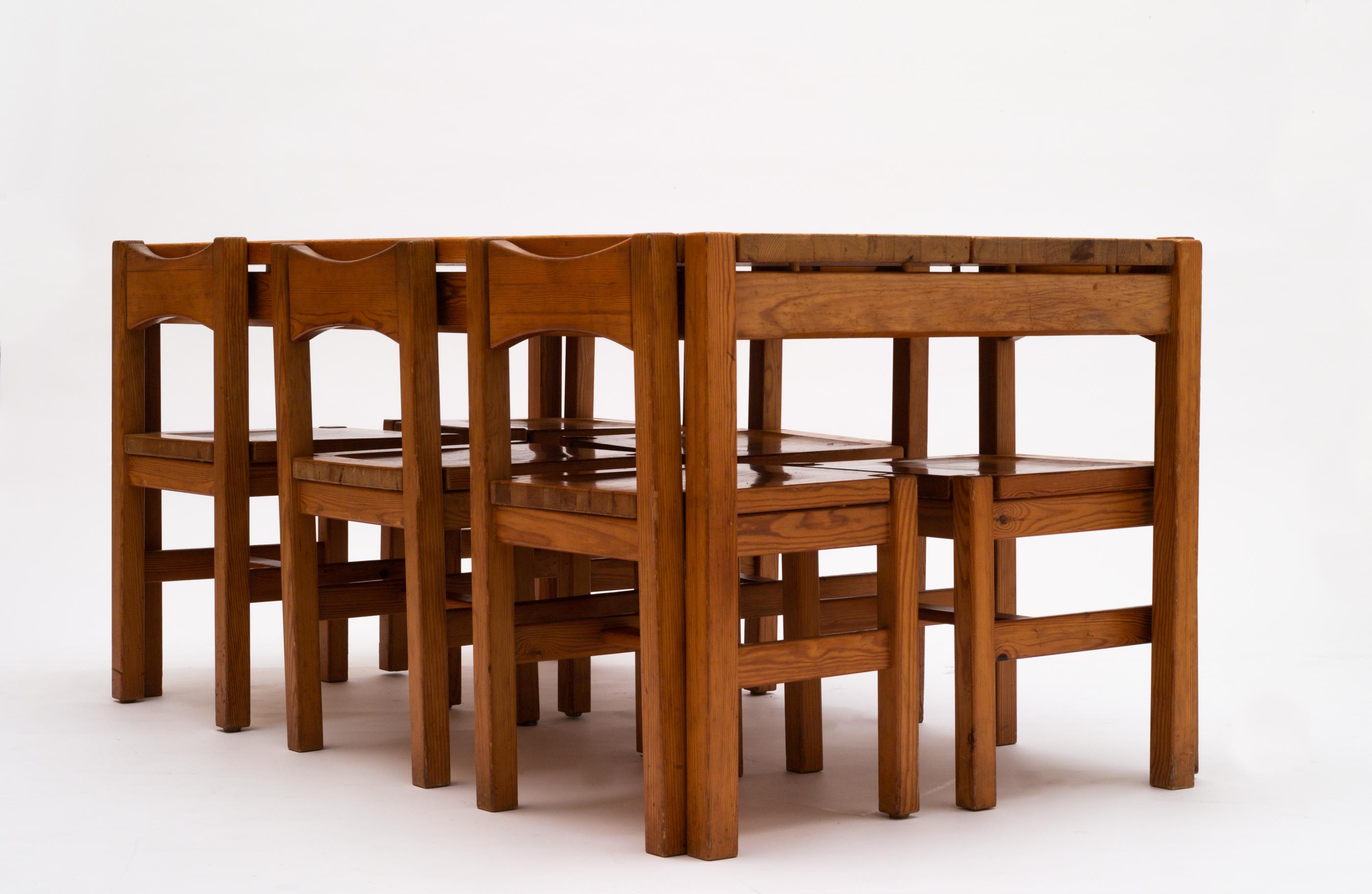 6 chairs and 1 dining table of solid pine, designed by Ilmari Tapiovaara for Laukan Puu OY.