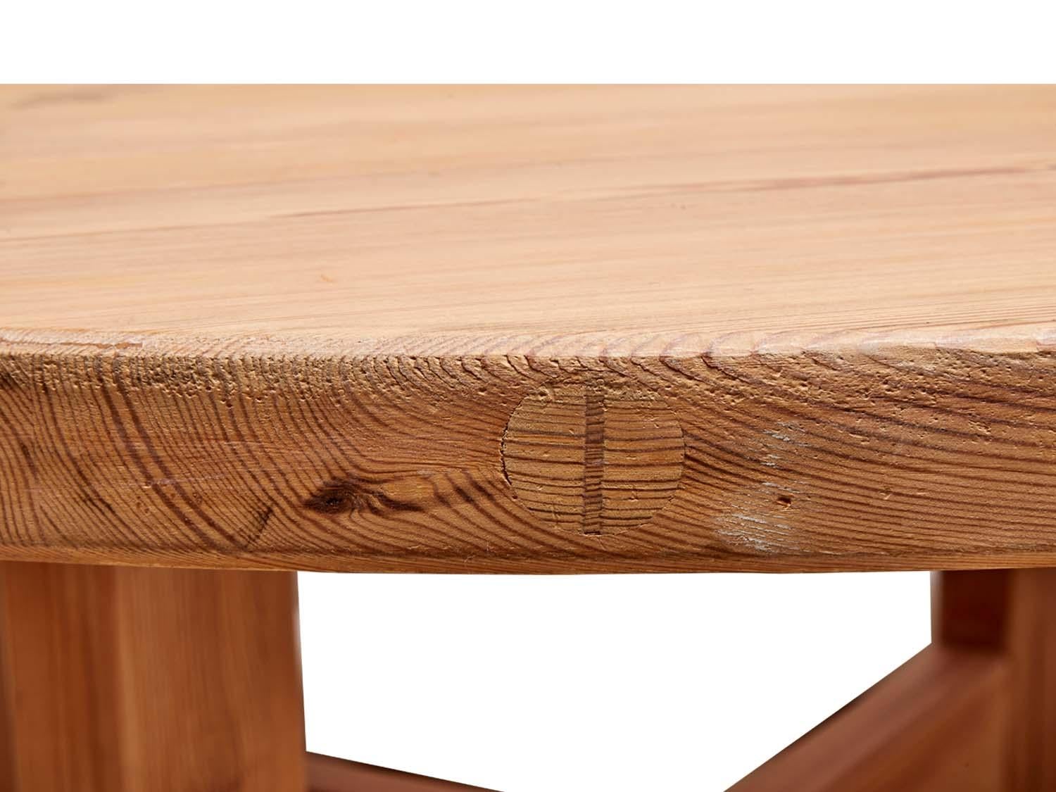 Solid Pine Dining Table by Roland Wilhemsson for Karl Anderson & Soner In Excellent Condition In Los Angeles, CA