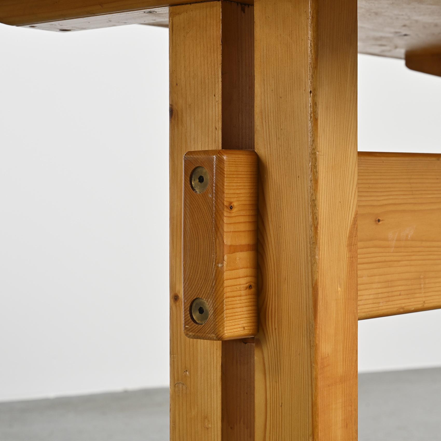 Solid Pine Dining Table, Les Arcs, France 1975 im Angebot 3