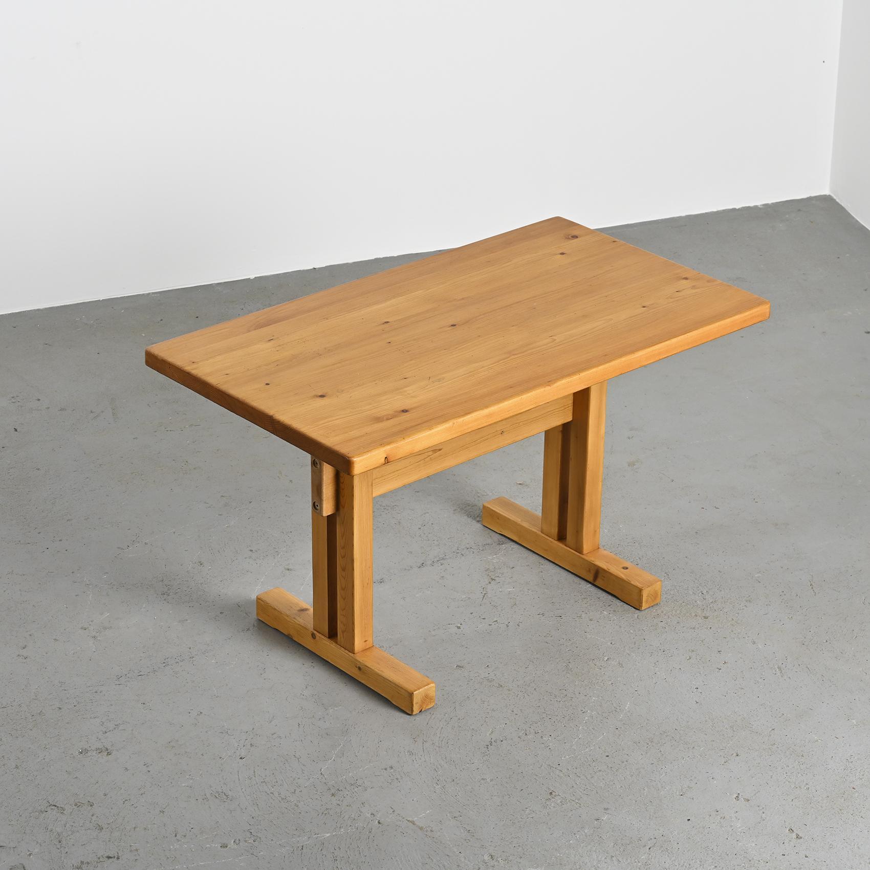 Solid Pine Dining Table, Les Arcs, France 1975 For Sale 6