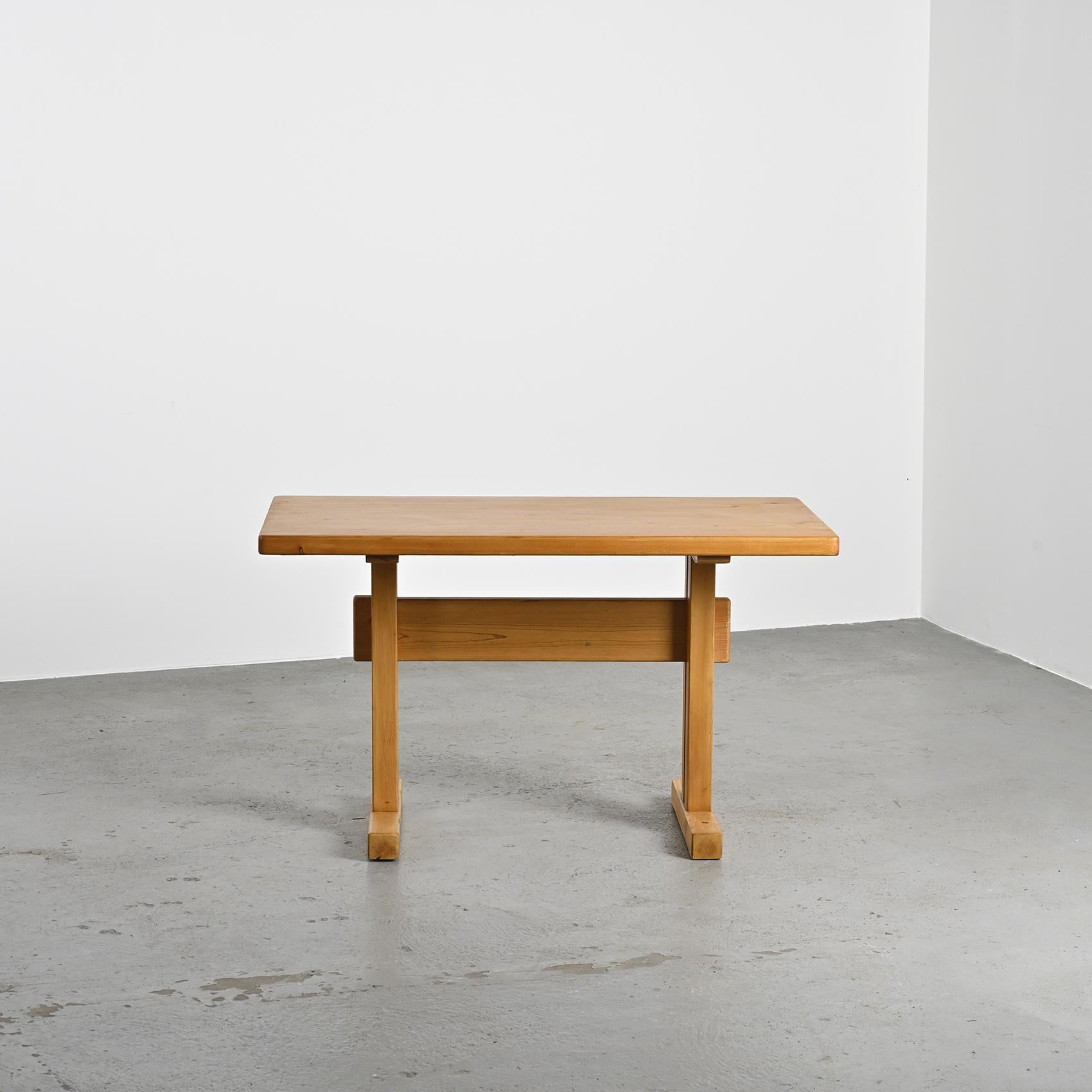 Mid-Century Modern Solid Pine Dining Table, Les Arcs, France 1975 For Sale