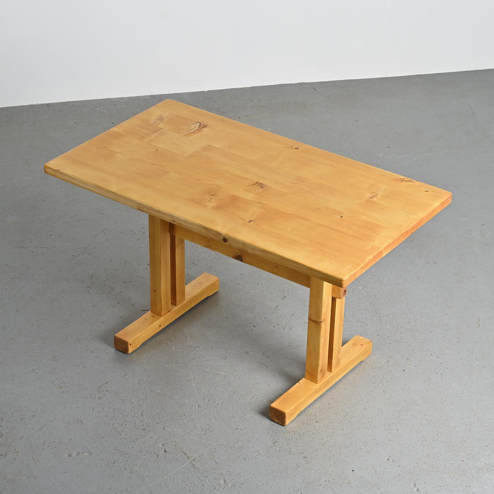 Solid Pine Dining Table, Les Arcs, France For Sale 5