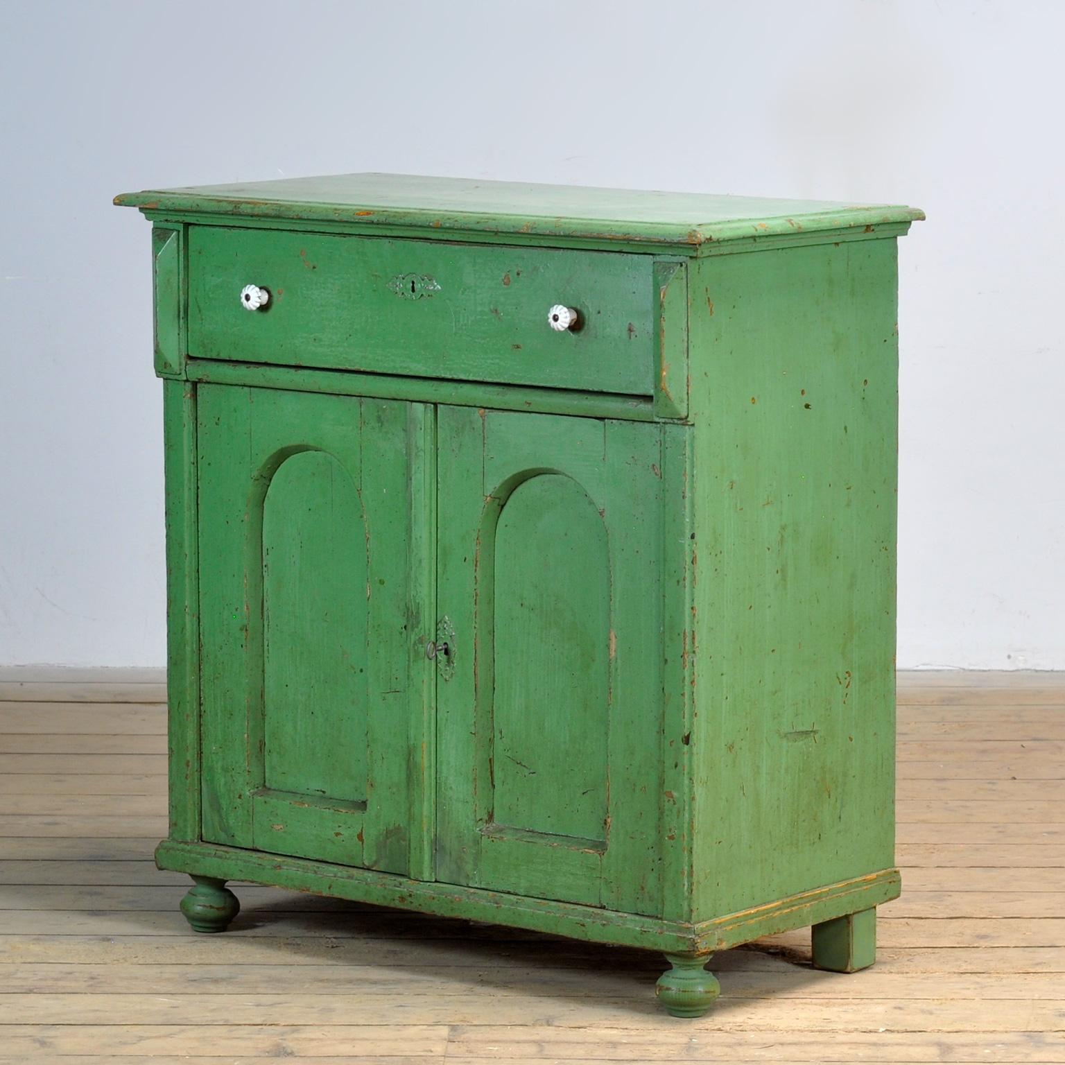 Cómoda de pino macizo, años 1910 Húngaro en venta