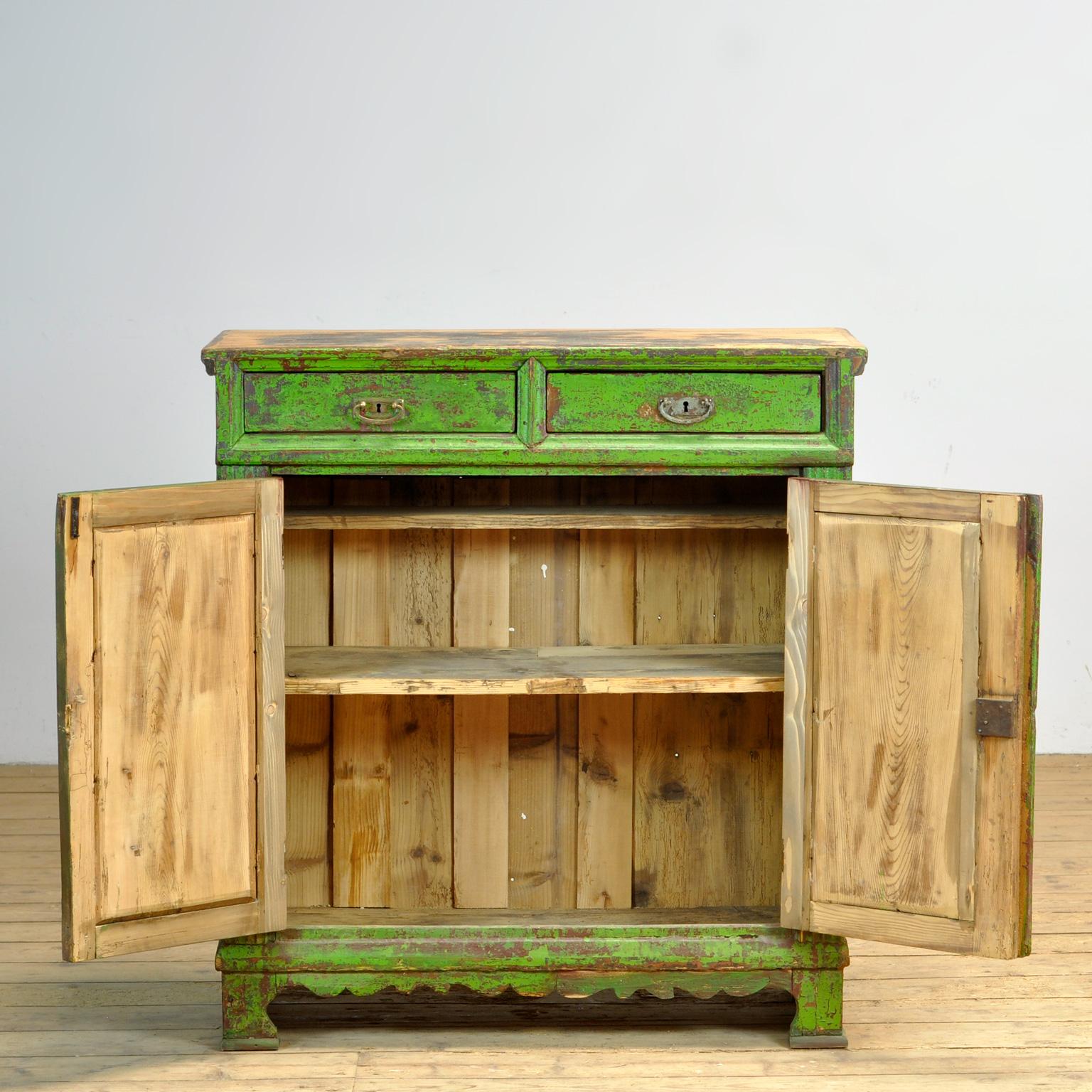 Solid Pine Dresser, 1910’s In Fair Condition For Sale In Amsterdam, Noord Holland