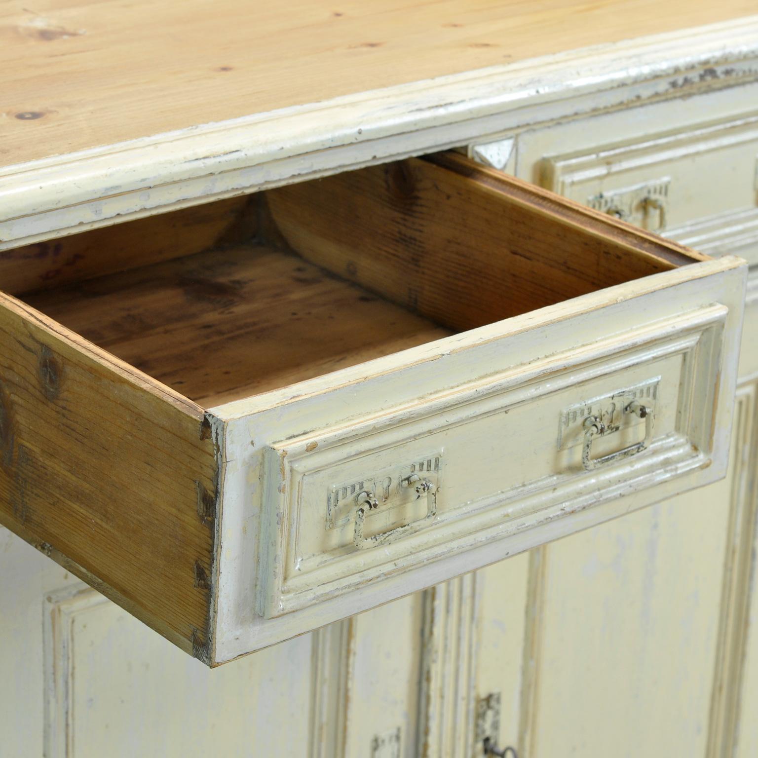 Début du 20ème siècle Commode en pin massif, années 1910 en vente