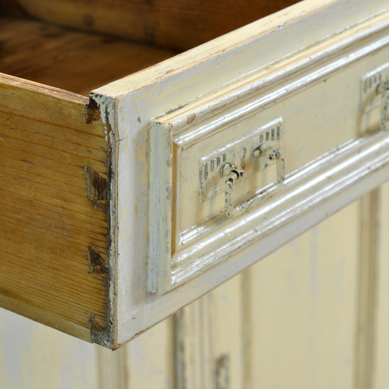 Pin Commode en pin massif, années 1910 en vente