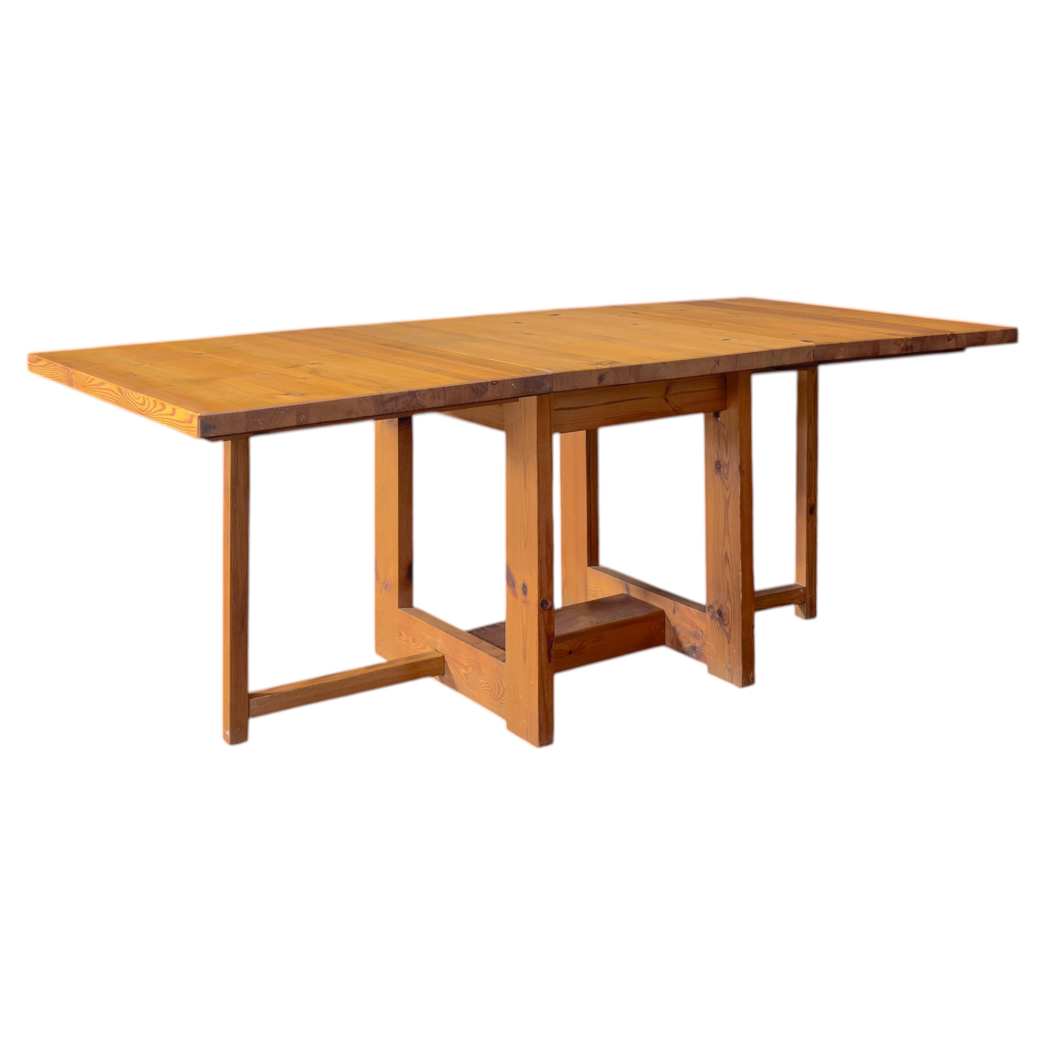 Solid Pine Extendable Dining Table For Sale