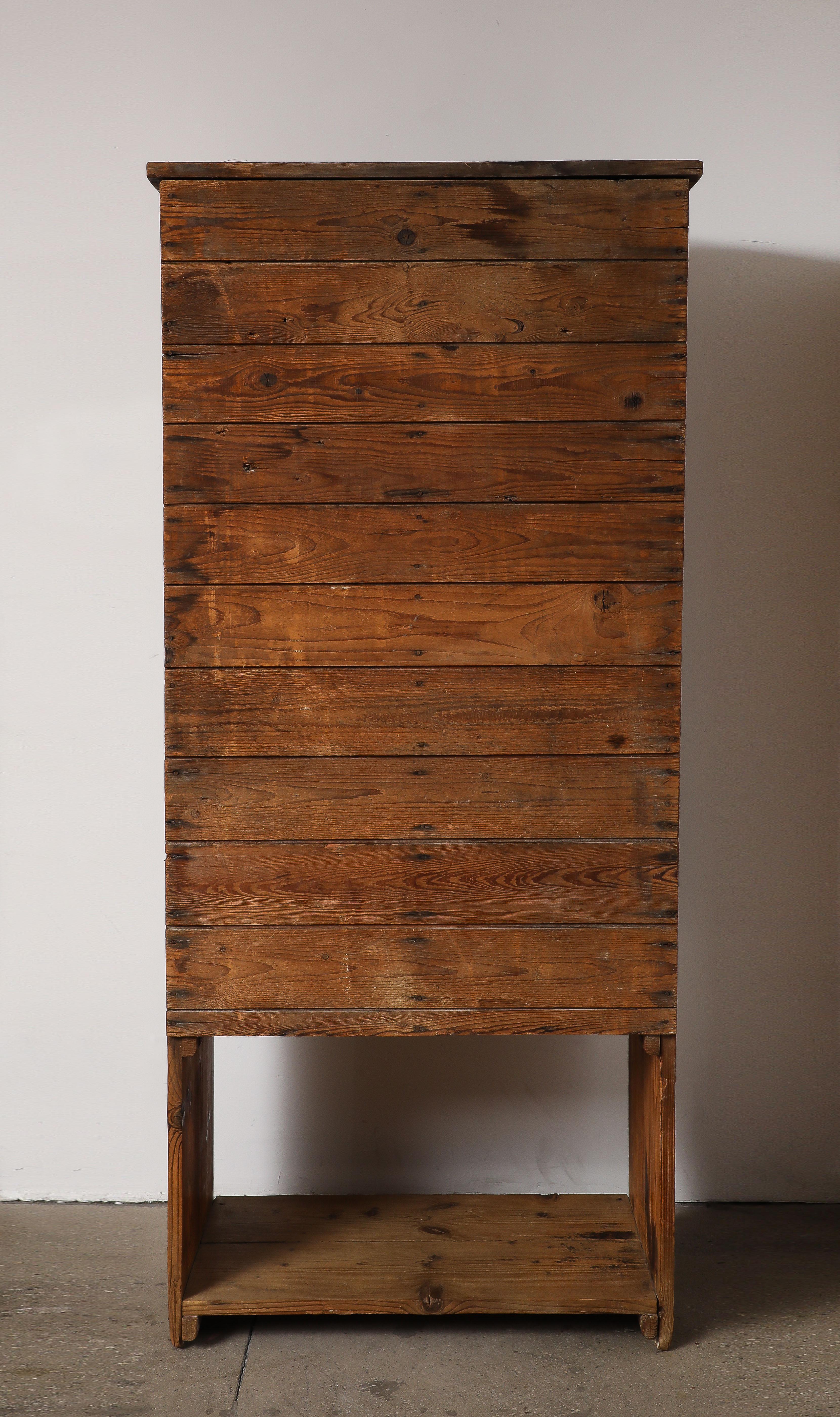 Solid Pine Handmade Cabinet, Auvergnat, France, 1945 For Sale 9