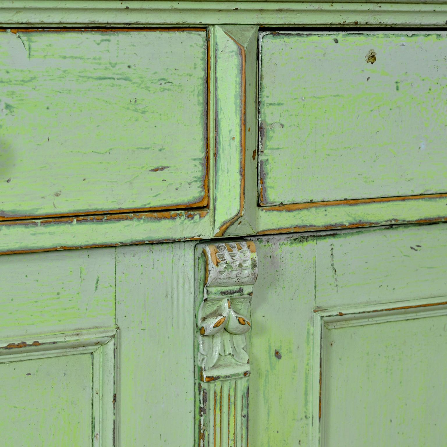 Küchenschrank aus massivem Kiefernholz, 1900er Jahre im Angebot 7