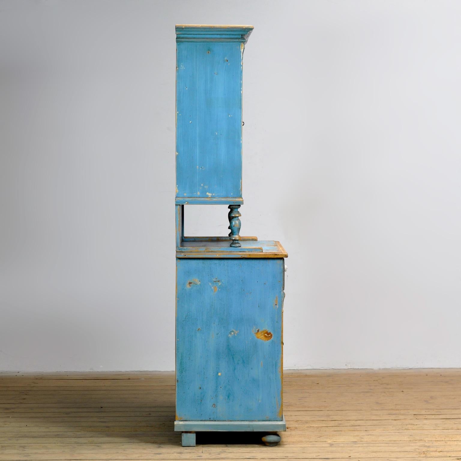 Armoire de cuisine en pin massif, années 1900 en vente 8
