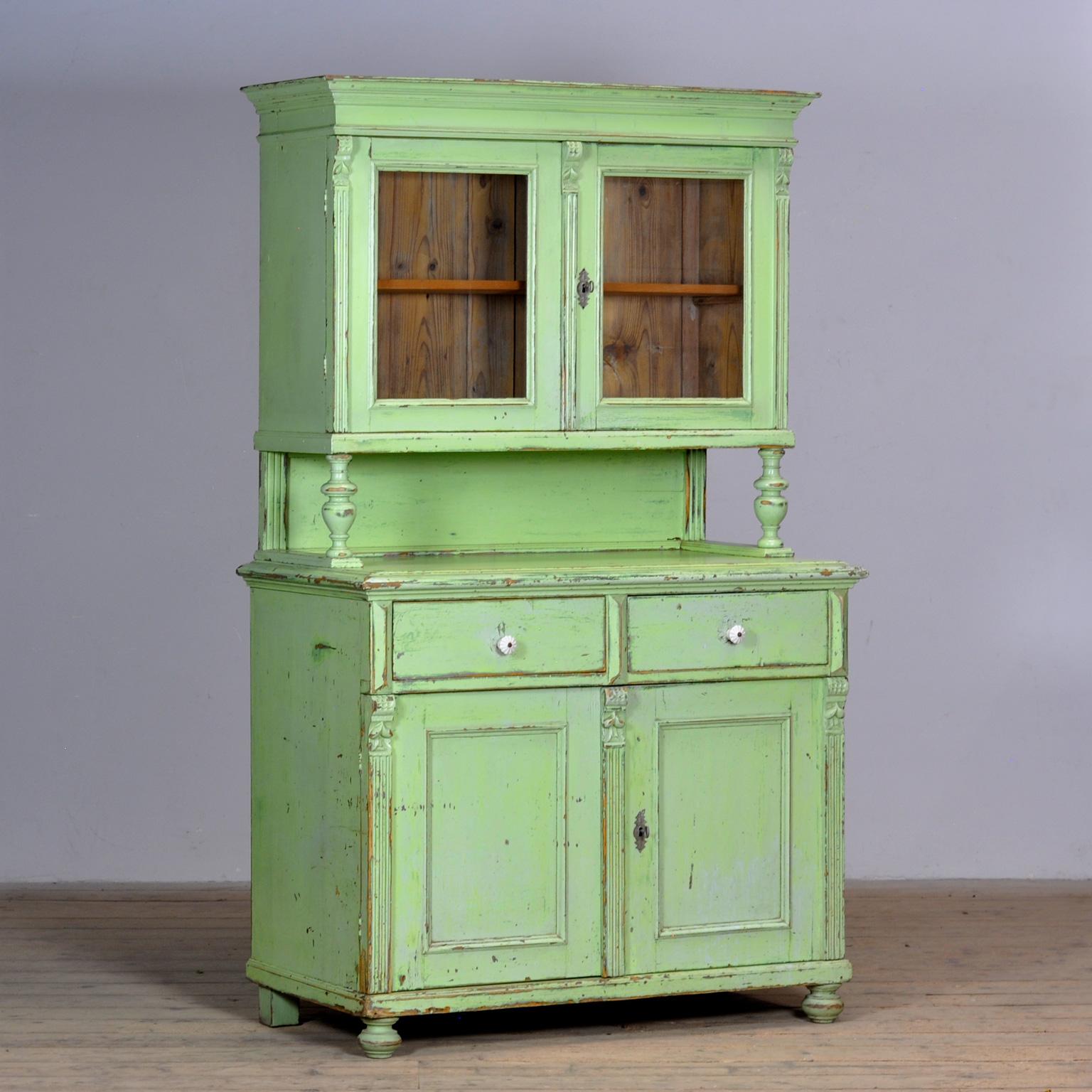 Küchenschrank aus massivem Kiefernholz, 1900er Jahre (Rustikal) im Angebot