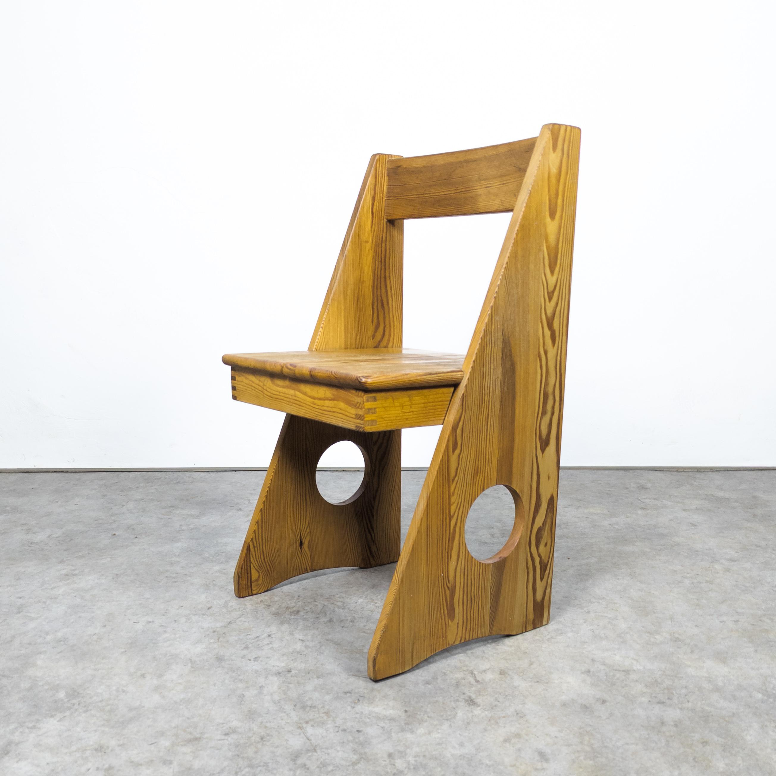 Chaise sculpturale Gilbert Marklund pour Furusnickarn en vente 11