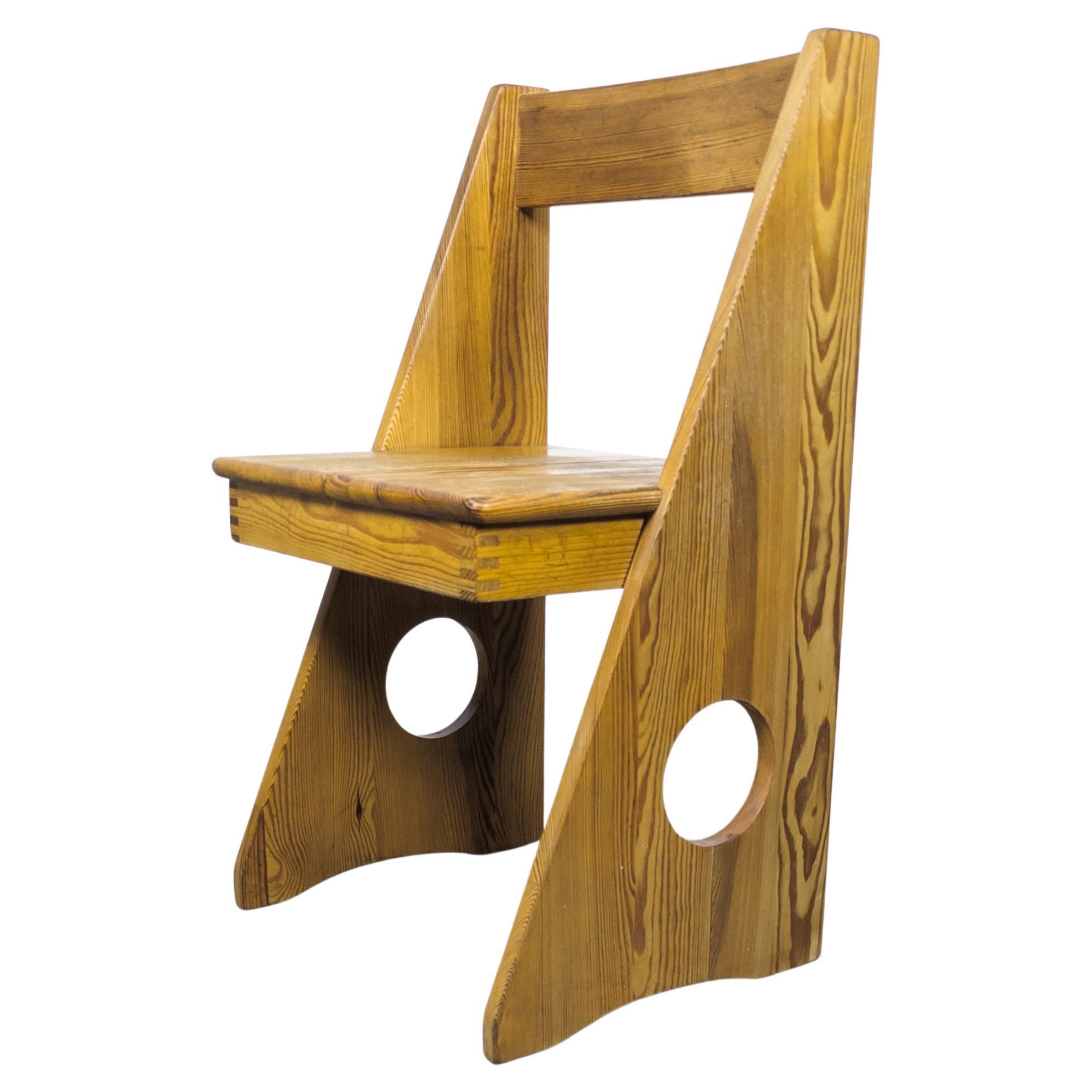 Solid pine sculptural chair by Gilbert Marklund for Furusnickarn For Sale