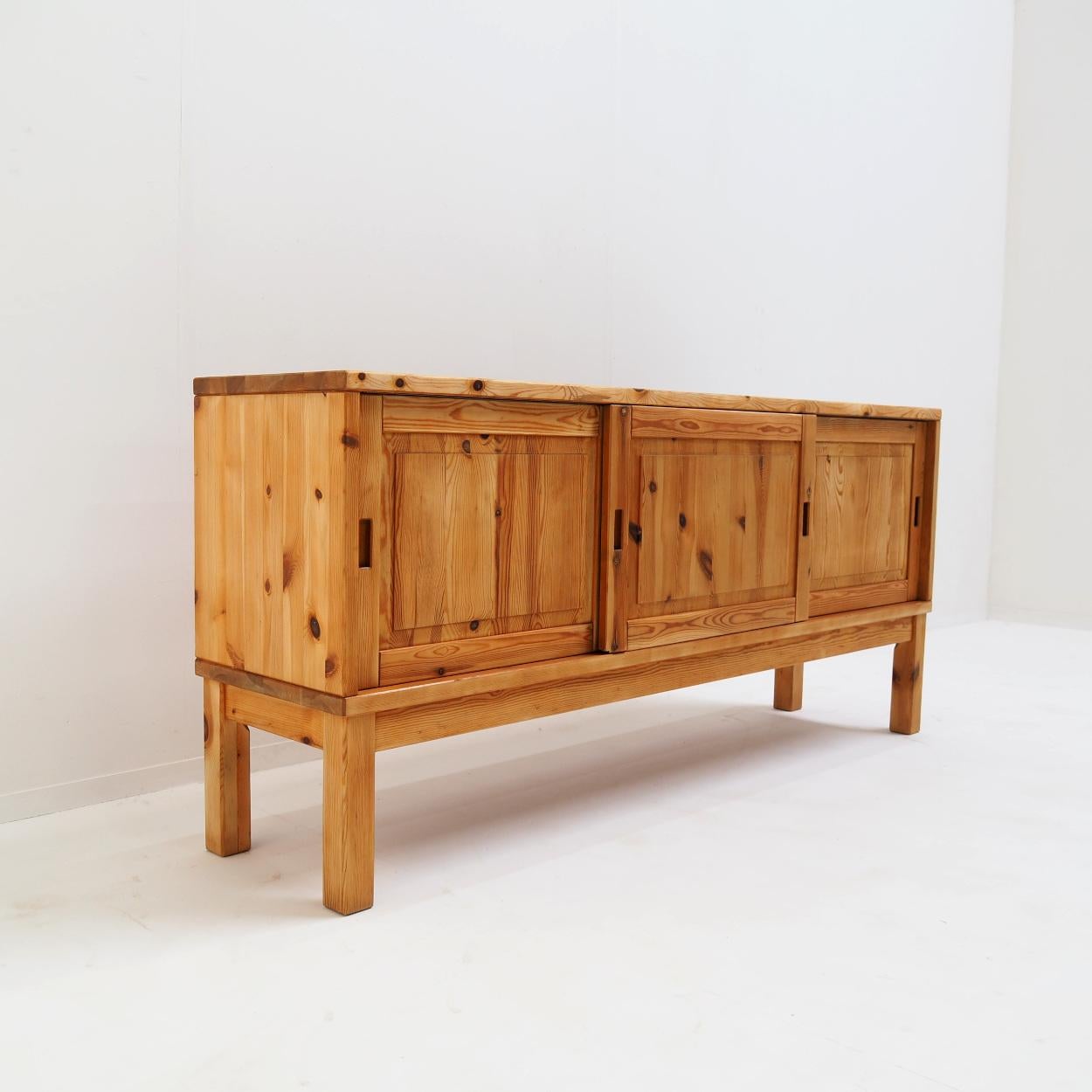 Solid Pine Sideboard with a Simple, Strong and Sturdy Look For Sale 4