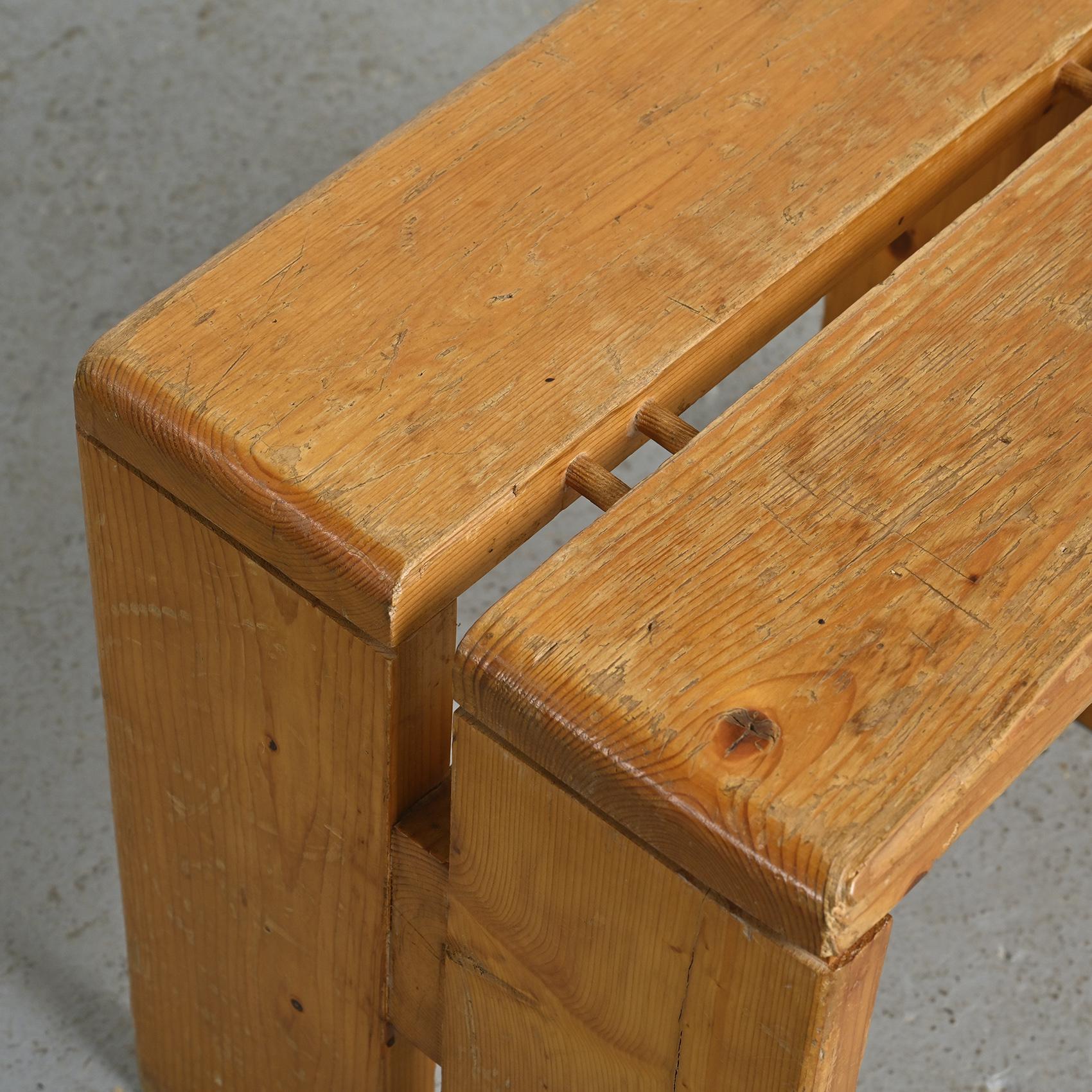 Solid Pine Stool from Les Arcs, France vers 1975 For Sale 4