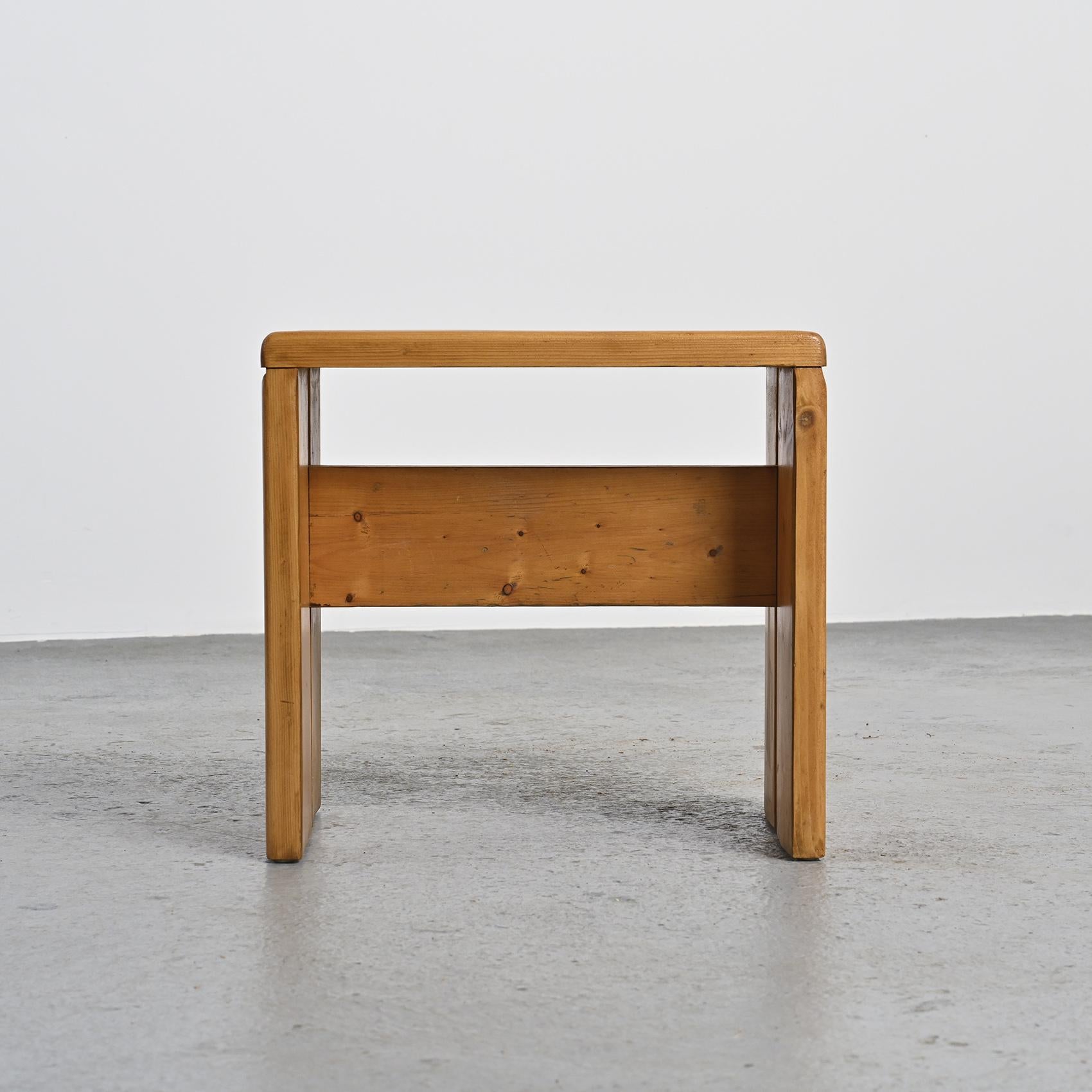 Sgabello in pino massiccio di Les Arcs, Francia, 1975 in vendita 5