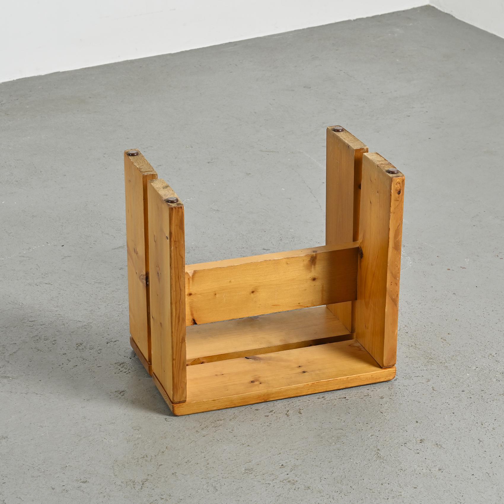 Solid Pine Stool from Les Arcs, France vers 1975 For Sale 1
