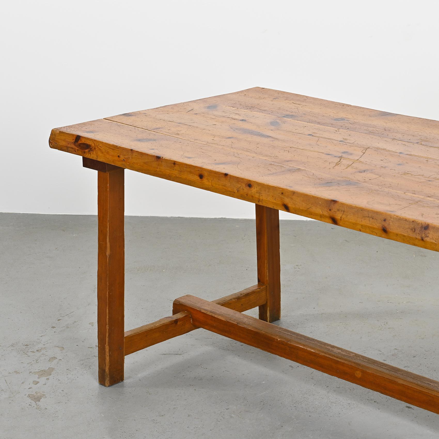 Solid pine table by Christian Durupt, 1970s In Fair Condition For Sale In VILLEURBANNE, FR